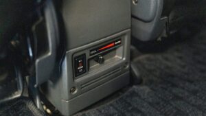 Mint Co. Auto - Drive Your Dream | Import Cars • 1993 Toyota Land Cruiser H/T KZJ78 Black