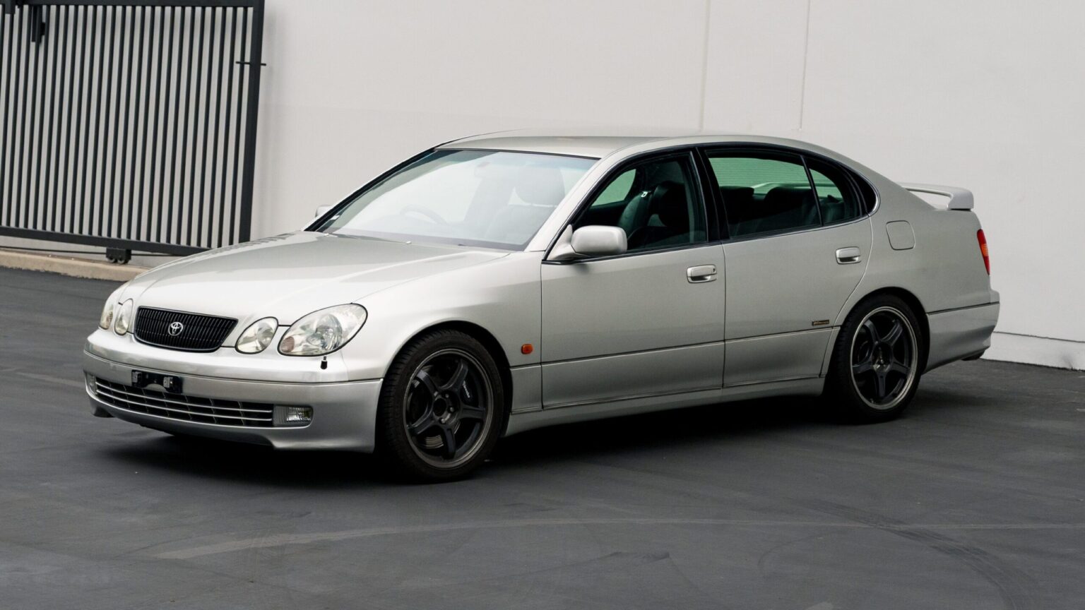 Mint Co. Auto – Drive Your Dream | Import Cars • 2000 Toyota Aristo V300 Vertex Edition