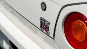 1999 Nissan Skyline GT-R (BNR34) NISMO S1 Engine White