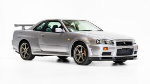 Mint Co. Auto - Drive Your Dream | Import Cars • 1999 Nissan Skyline GTR (BNR34) V-Spec Athletic Silver