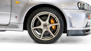 Mint Co. Auto - Drive Your Dream | Import Cars • 1999 Nissan Skyline GTR (BNR34) V-Spec Athletic Silver