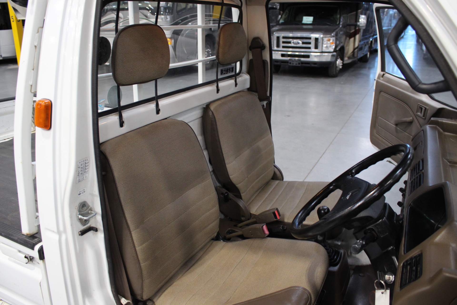 
								1989 Honda Acty Attack White full									