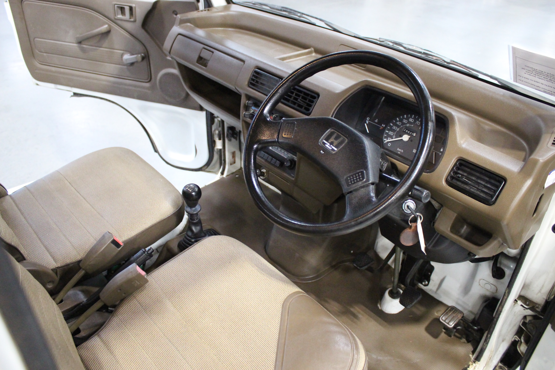 
								1989 Honda Acty Attack White full									