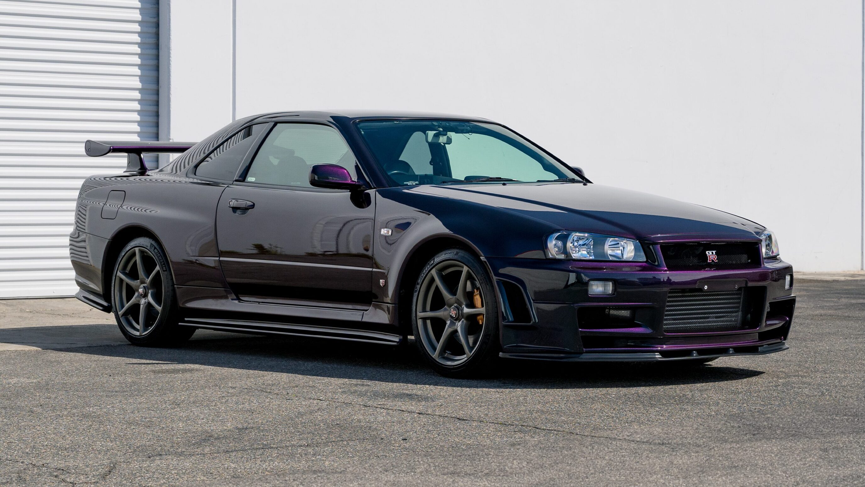 
								1999 Nissan Skyline GTR (BNR34) V-Spec Midnight Purple II full									