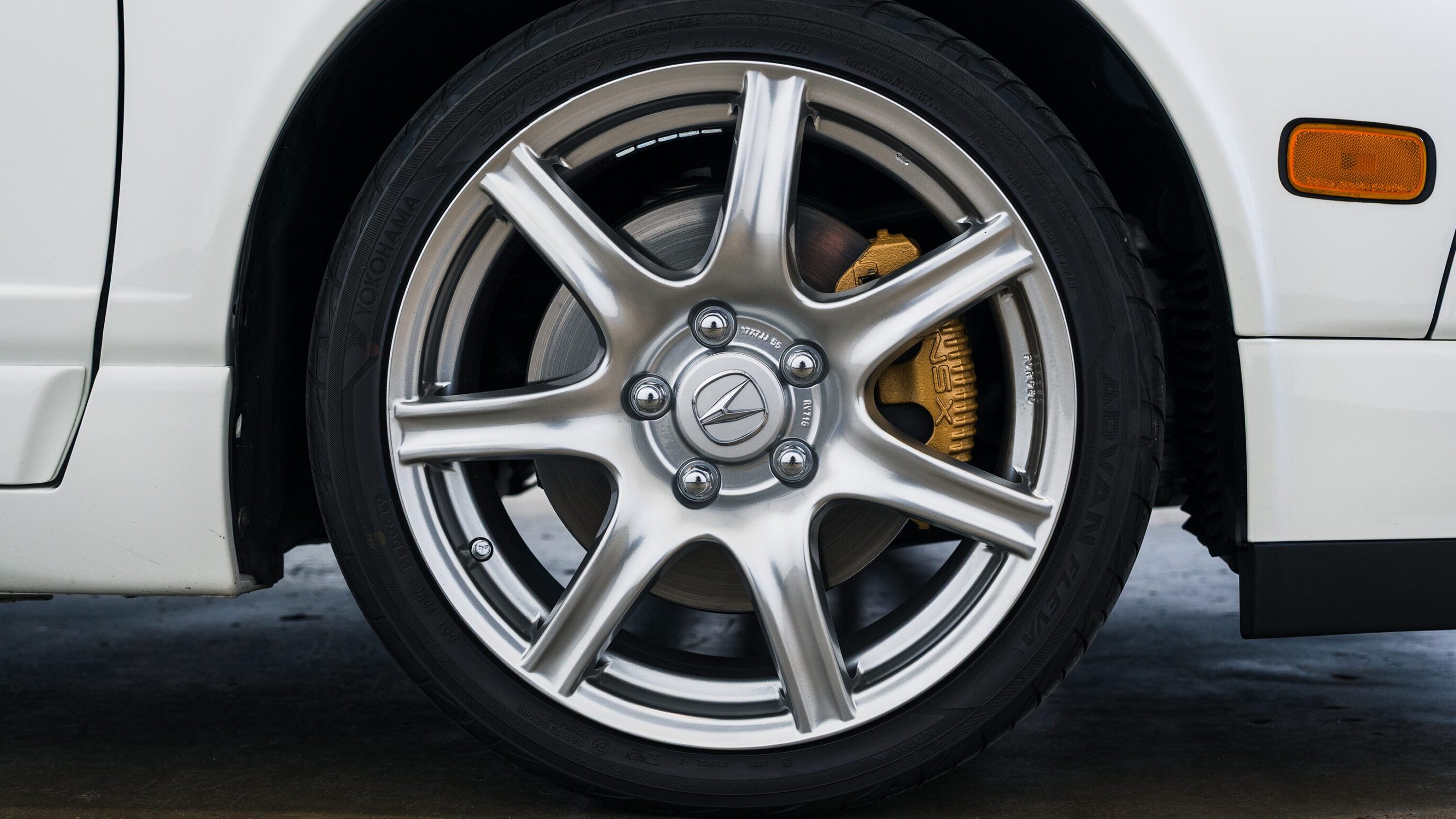 
								2004 Acura NSX-T NA2 Grand Prix White full									