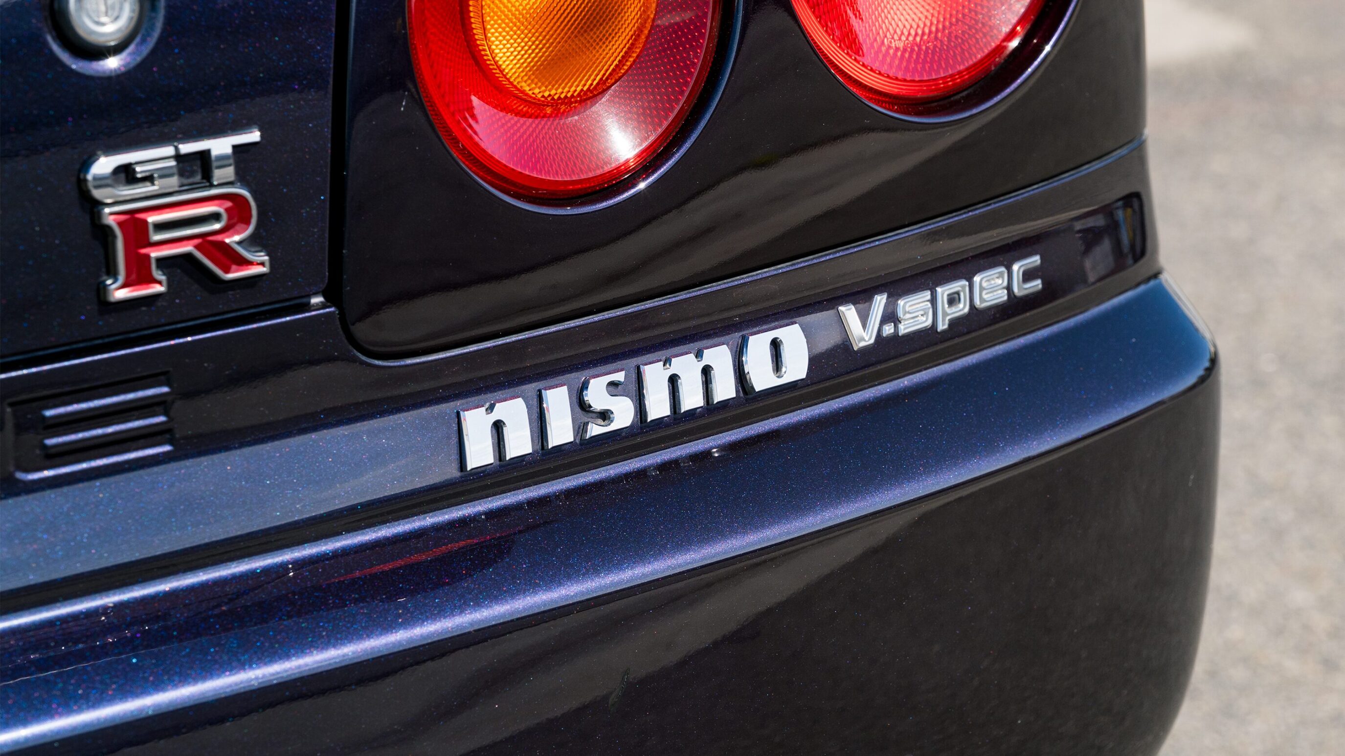 
								1999 Nissan Skyline GTR (BNR34) V-Spec Midnight Purple II full									