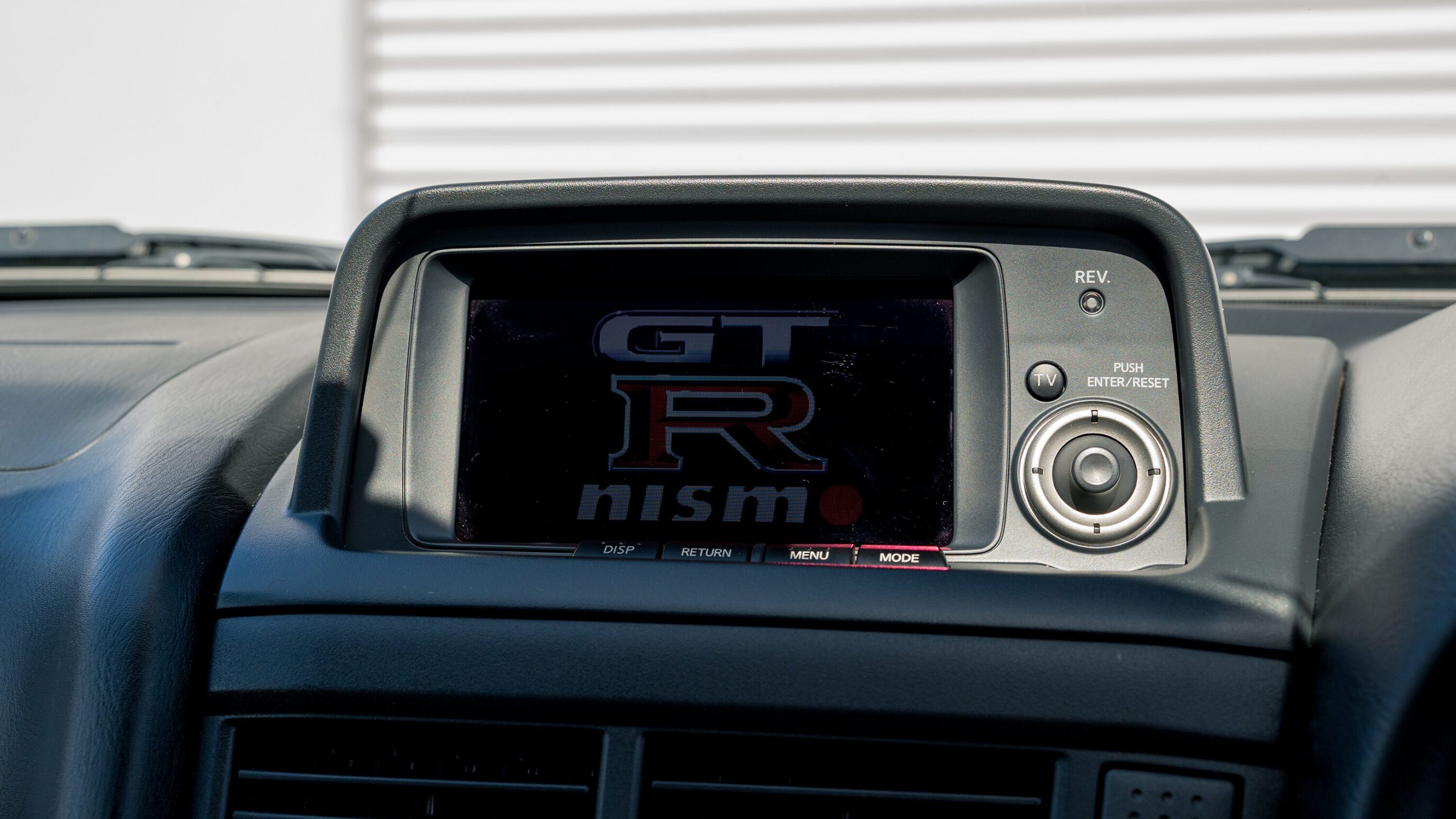 
								1999 Nissan Skyline GTR (BNR34) V-Spec Midnight Purple II full									