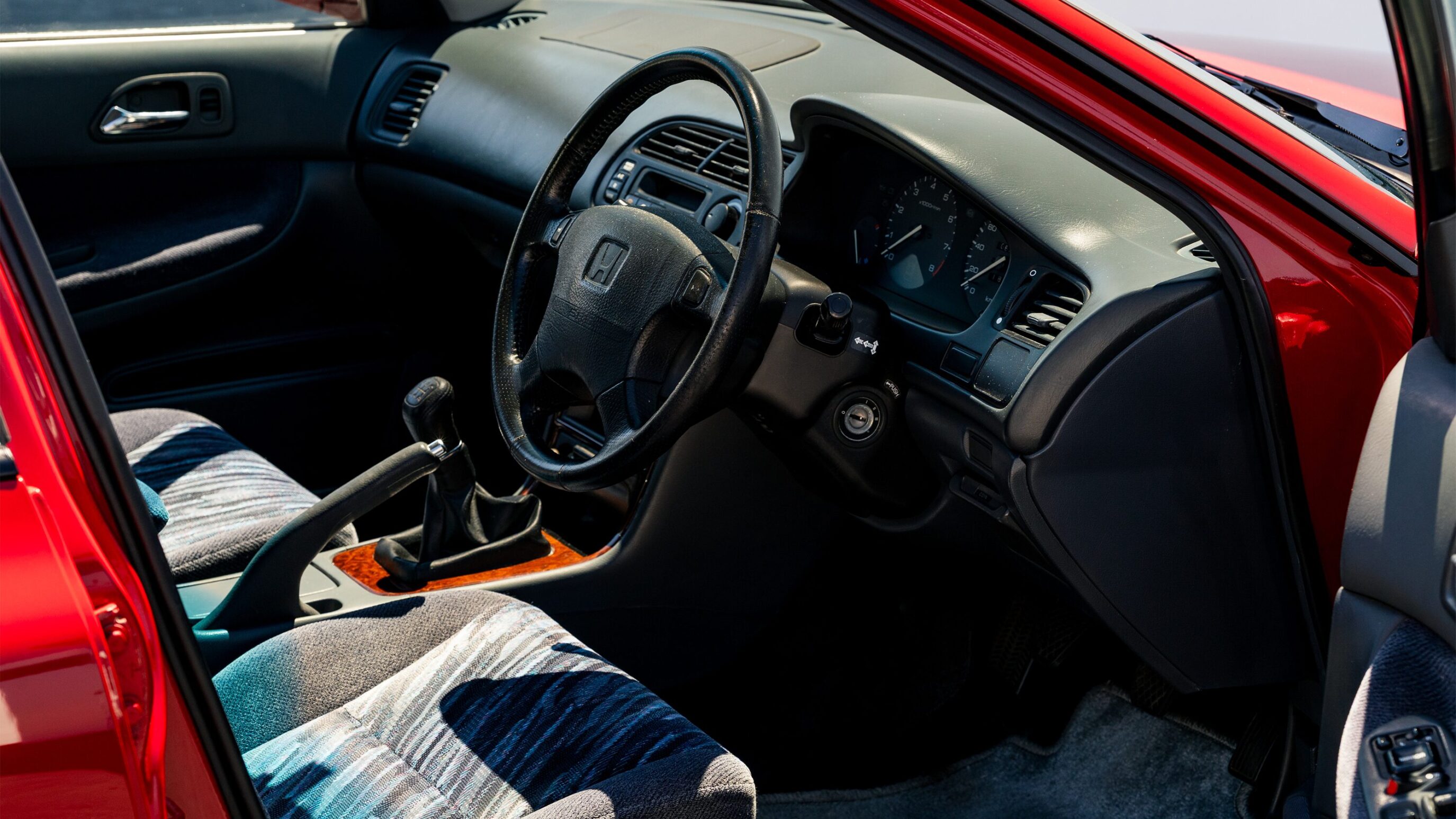 
								1997 Honda Accord SiR full									