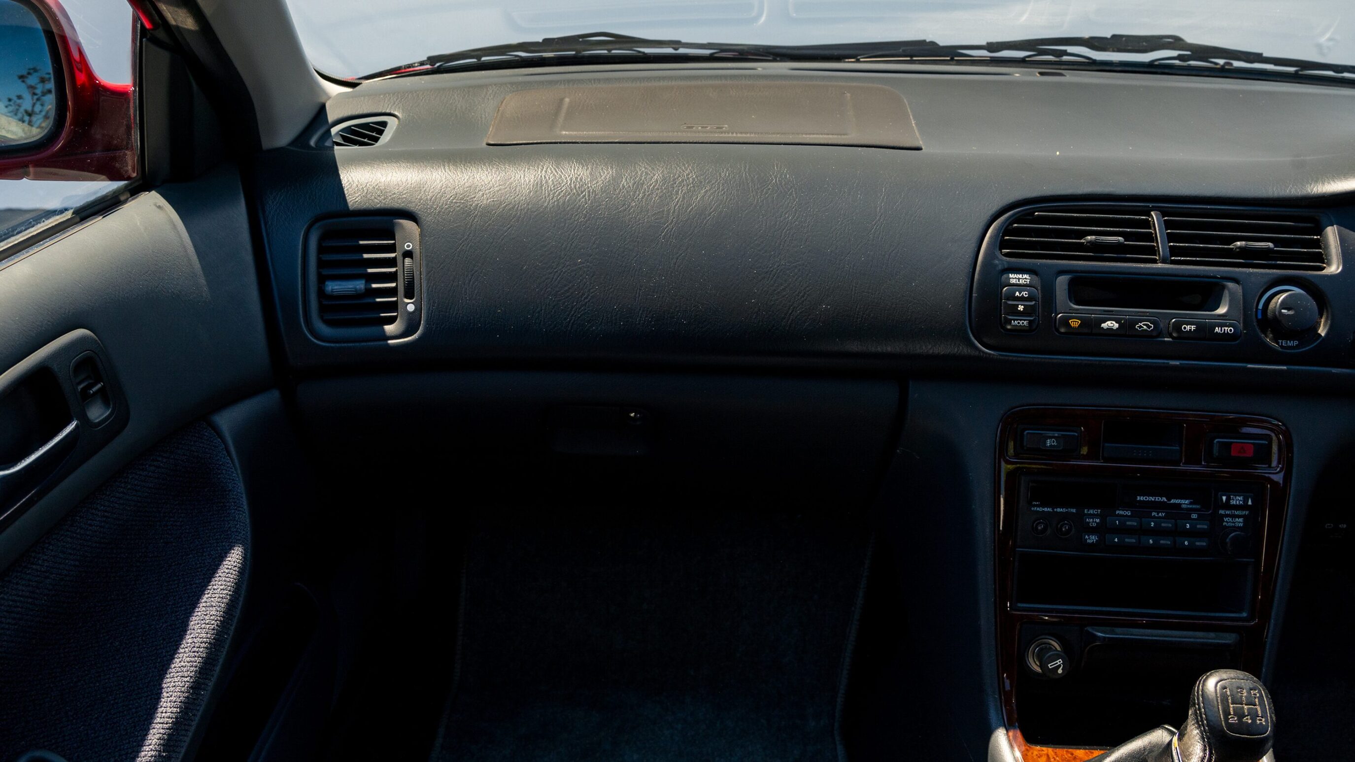 
								1997 Honda Accord SiR full									