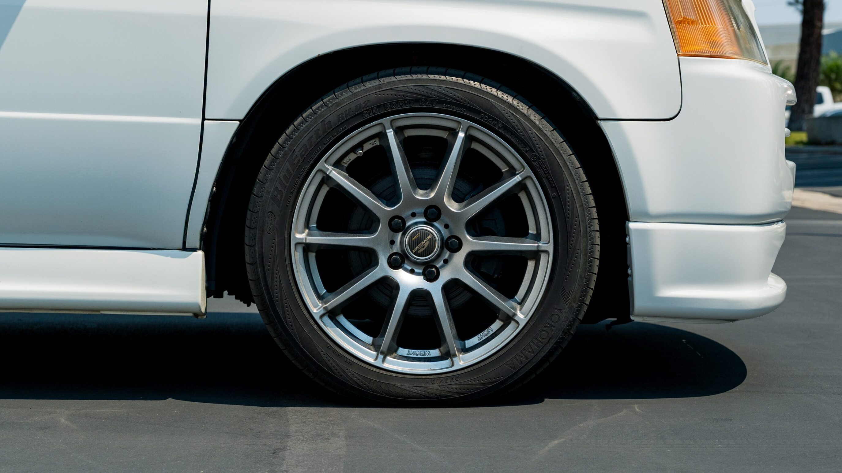 
								1999 Honda Step Wagon full									