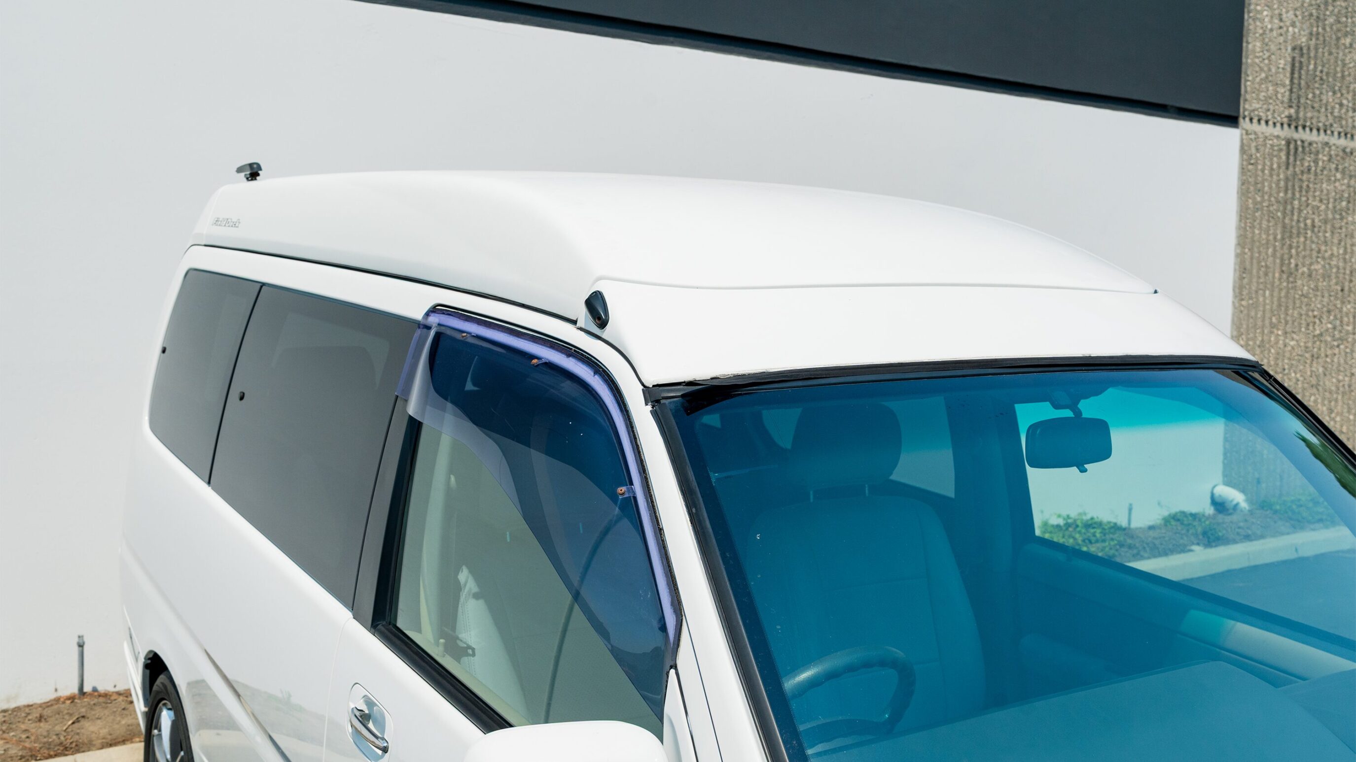 
								1999 Honda Step Wagon full									