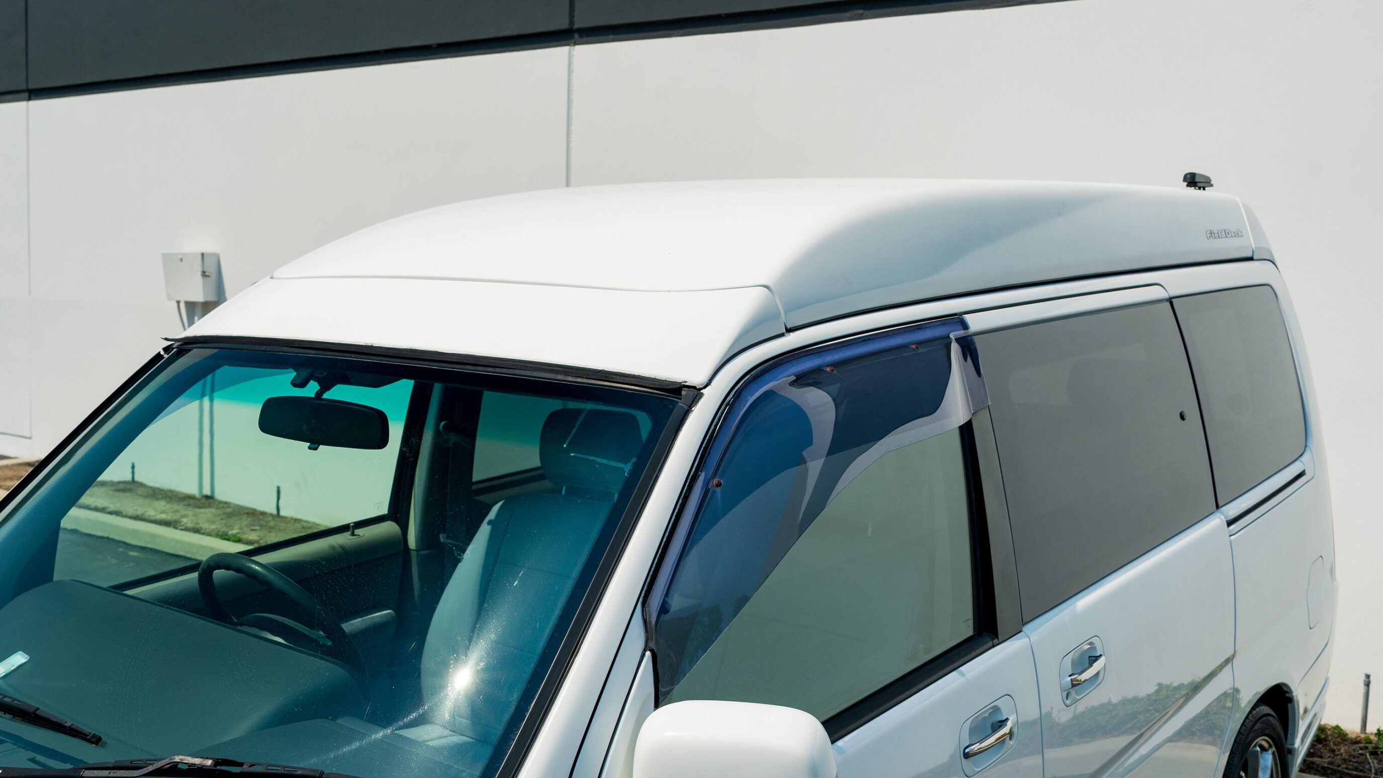 
								1999 Honda Step Wagon full									