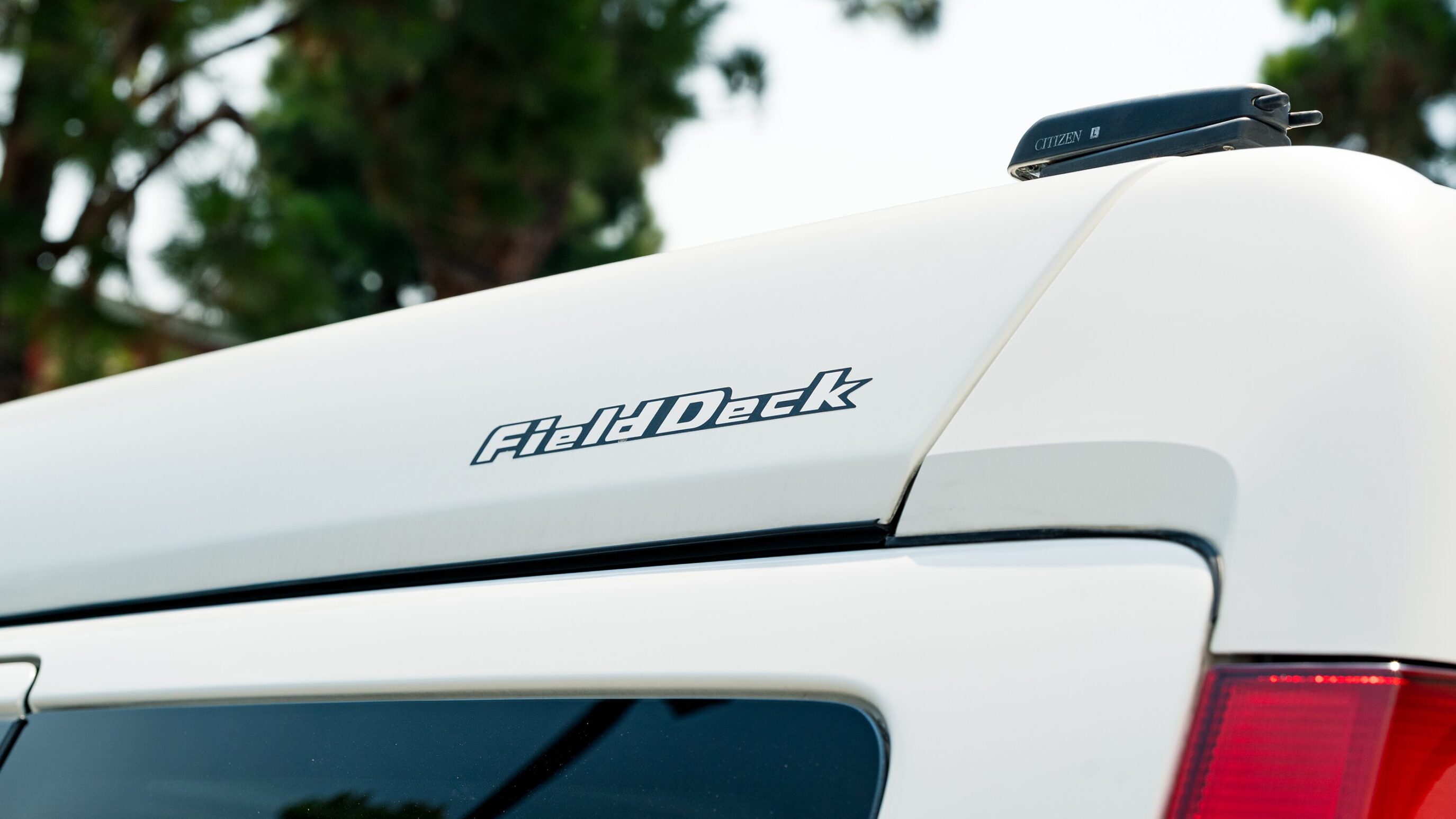 
								1999 Honda Step Wagon full									