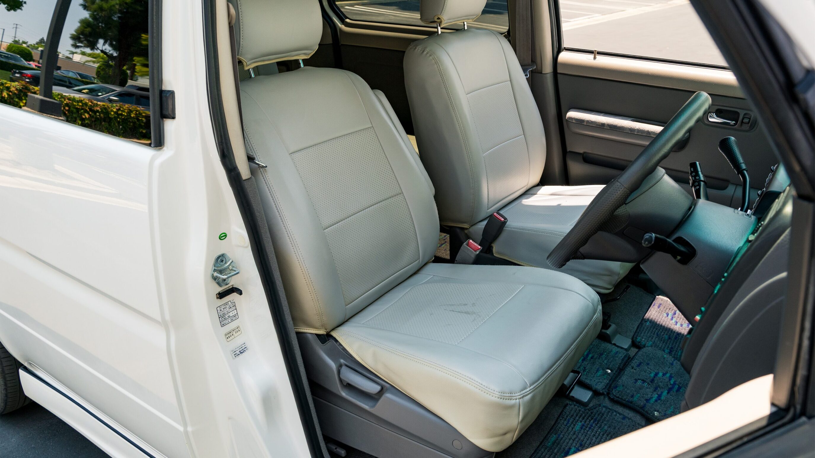 
								1999 Honda Step Wagon full									