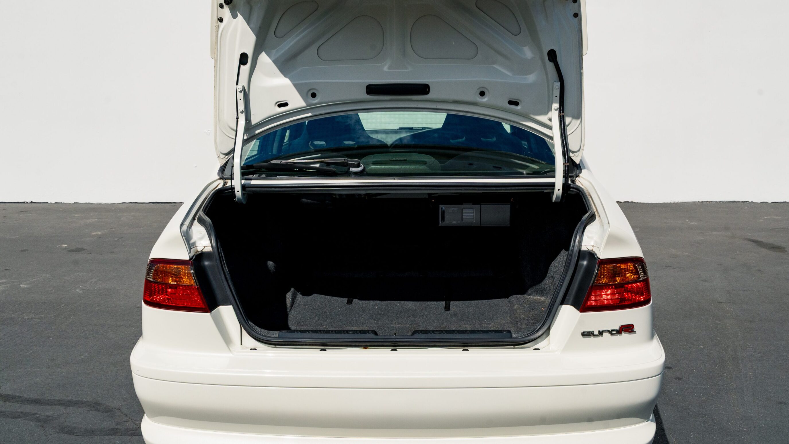 
								2000 Honda Torneo Euro R full									