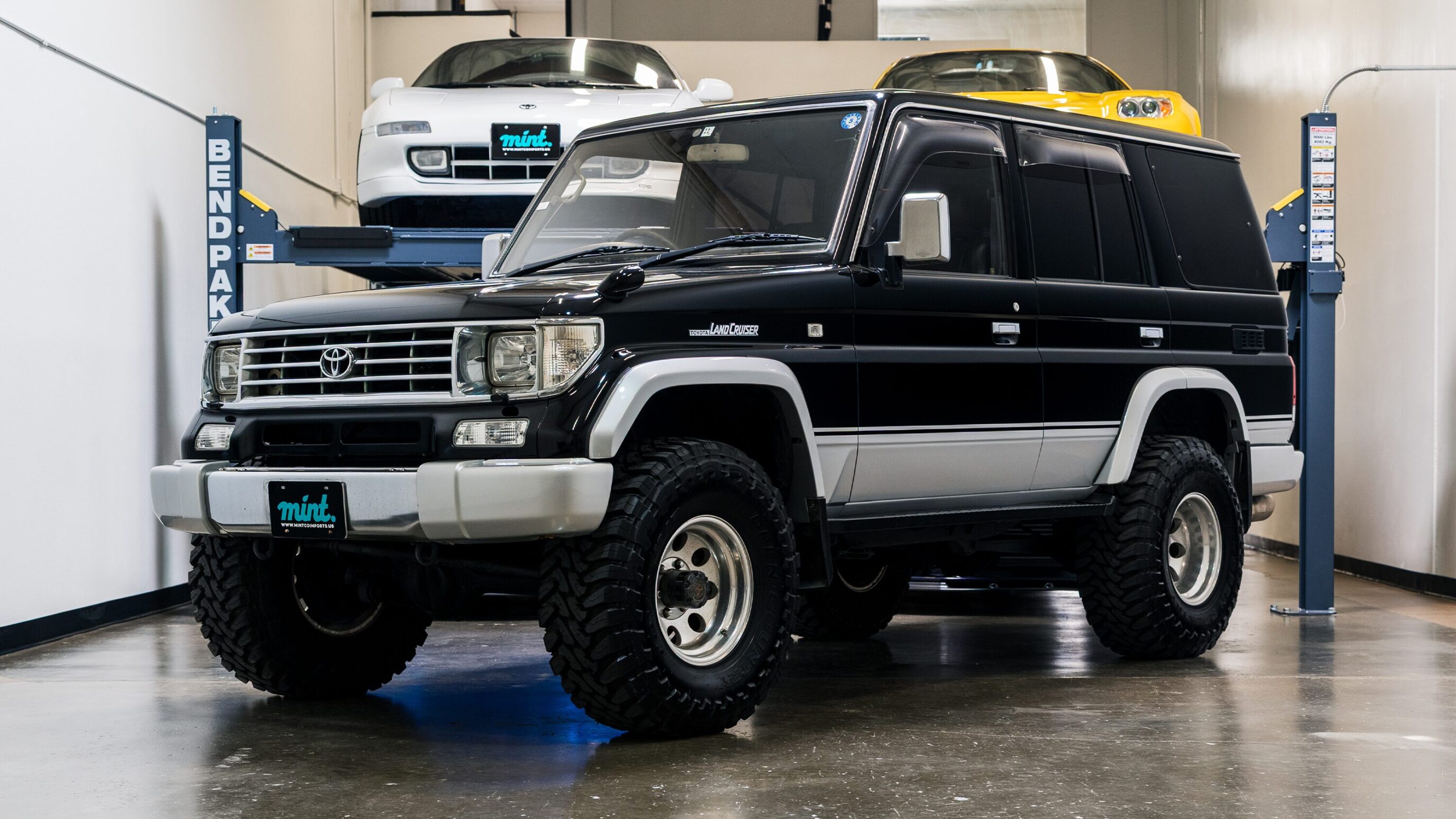 1993 Toyota Land Cruiser H/T KZJ78 Black