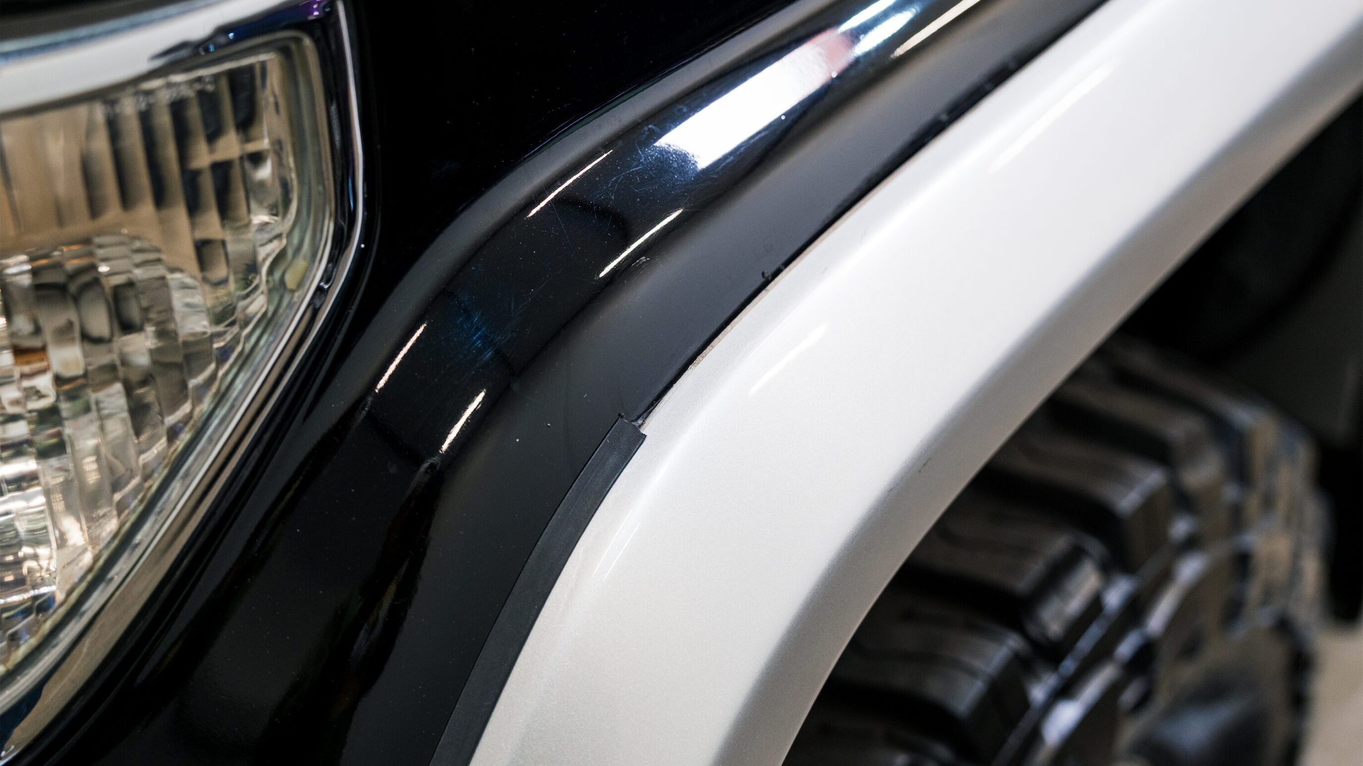 
								1993 Toyota Land Cruiser H/T KZJ78 Black full									