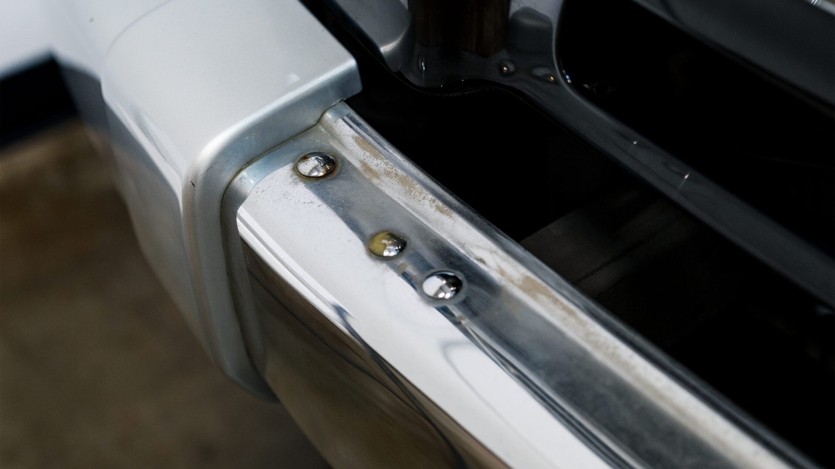 
								1993 Toyota Land Cruiser H/T KZJ78 Black full									