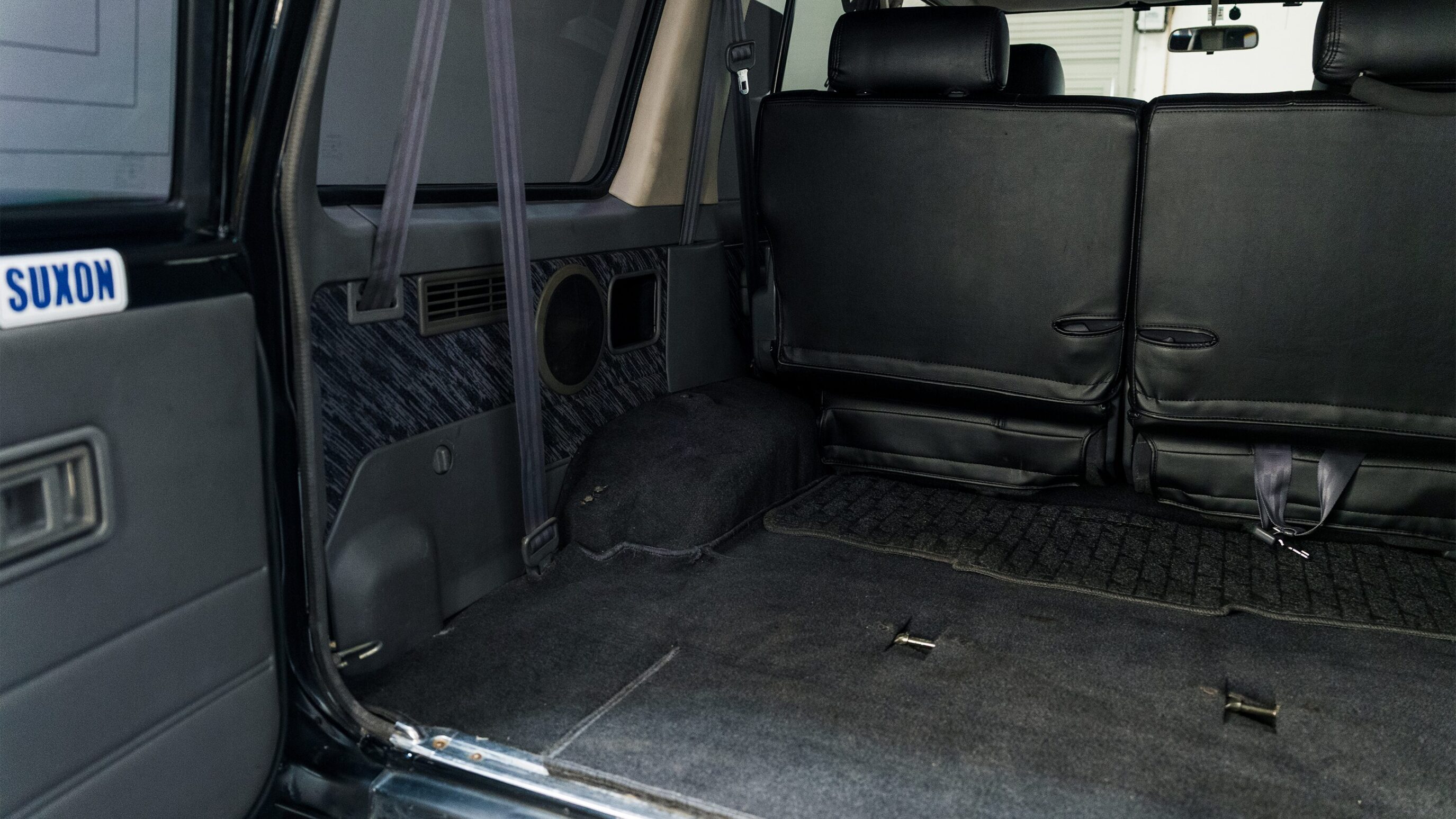 
								1993 Toyota Land Cruiser H/T KZJ78 Black full									