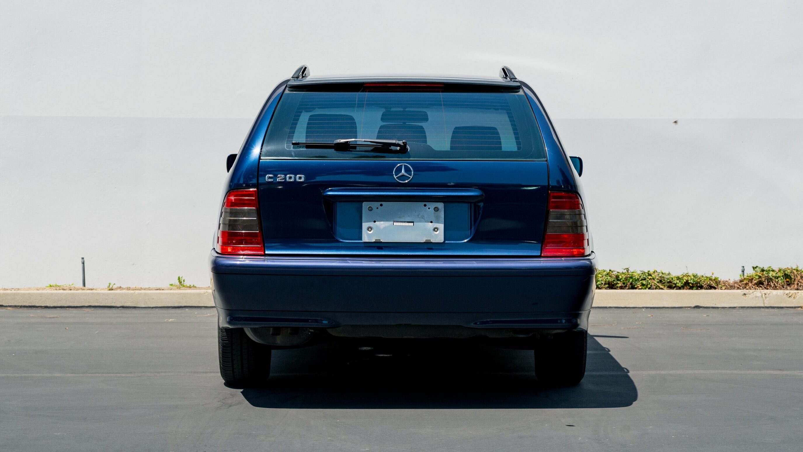 
								1999 Mercedes C200 Station Wagon full									