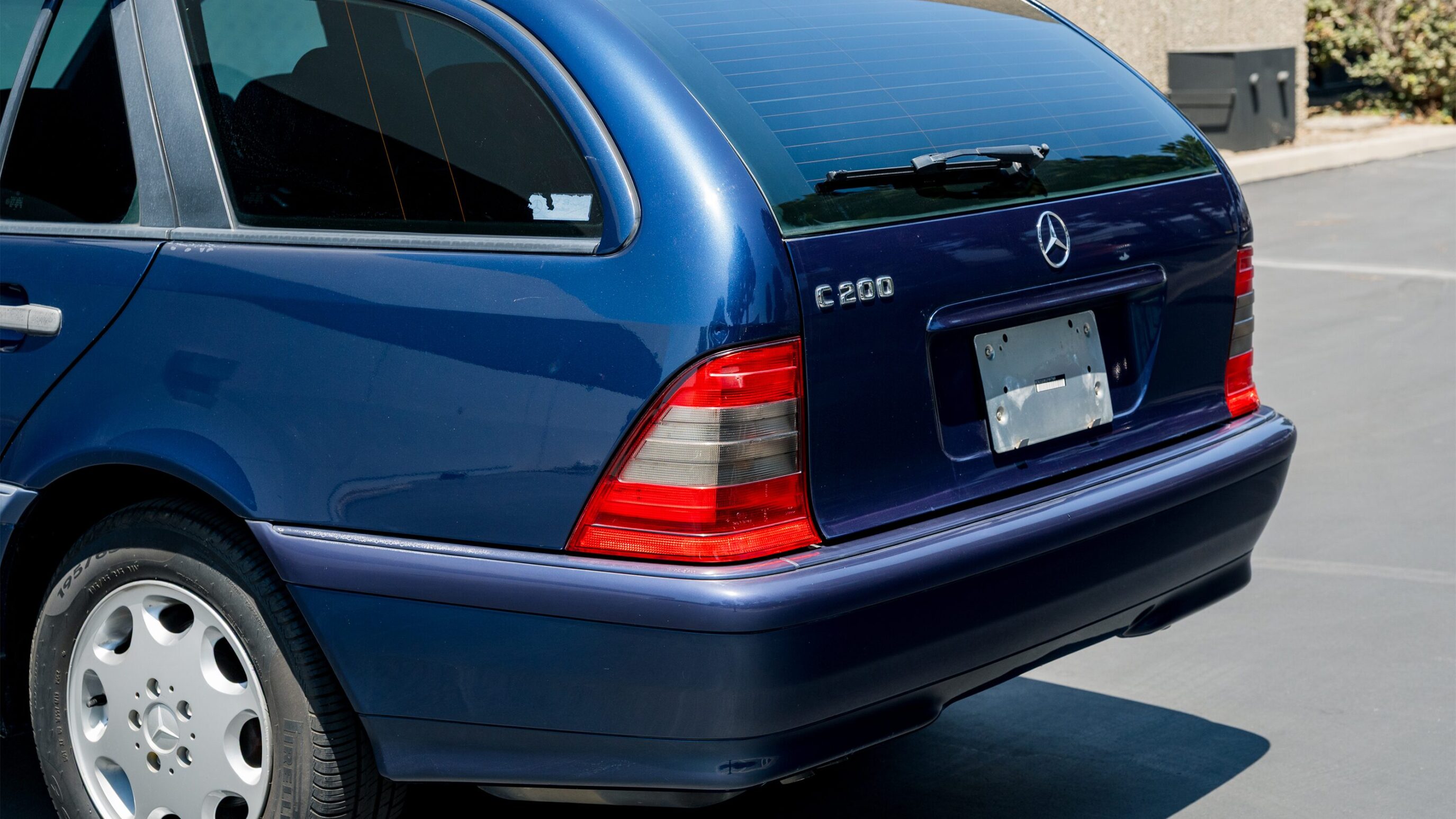 
								1999 Mercedes C200 Station Wagon full									