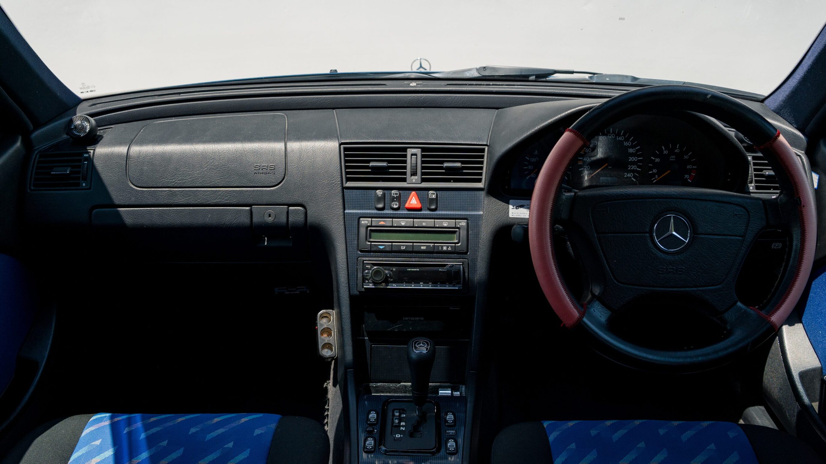 
								1999 Mercedes C200 Station Wagon full									