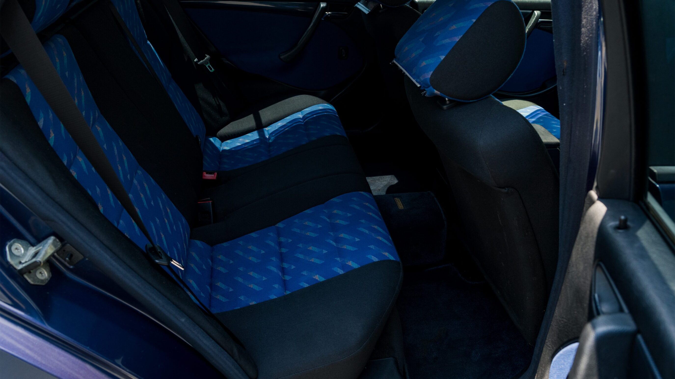 
								1999 Mercedes C200 Station Wagon full									