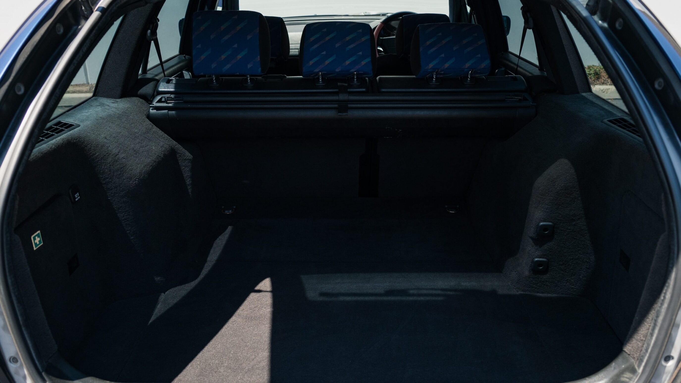 
								1999 Mercedes C200 Station Wagon full									