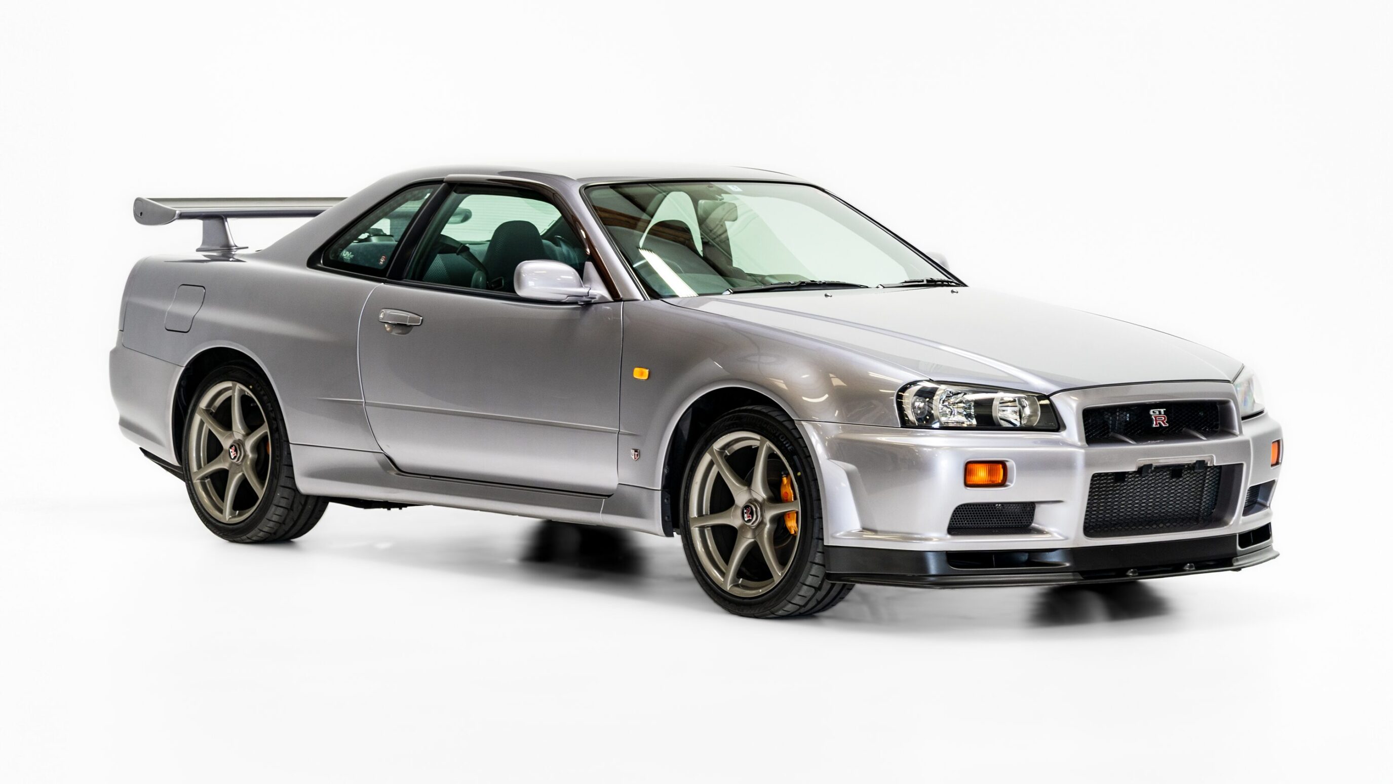 1999 Nissan Skyline GTR (BNR34) V-Spec Athlete Silver