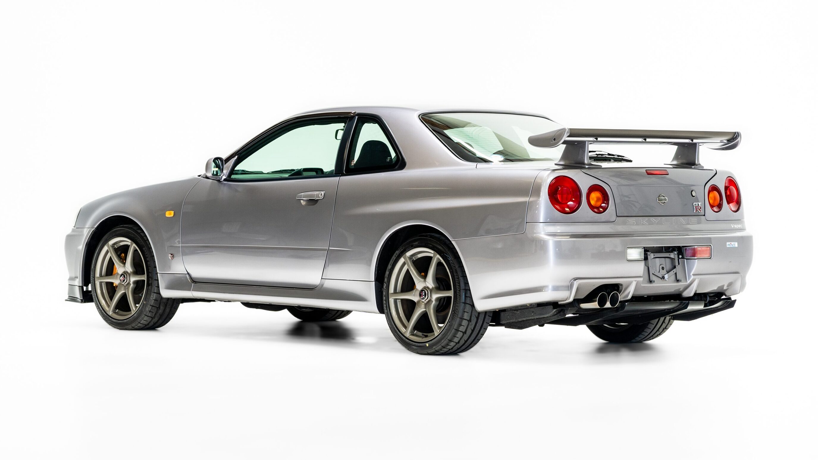 
								1999 Nissan Skyline GTR (BNR34) V-Spec Athlete Silver full									