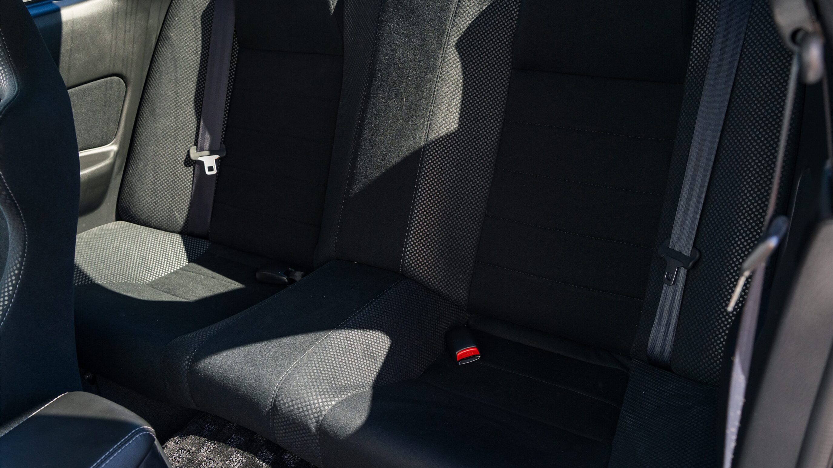 
								2000 Nissan Skyline GTR (BNR34) V-Spec II White full									