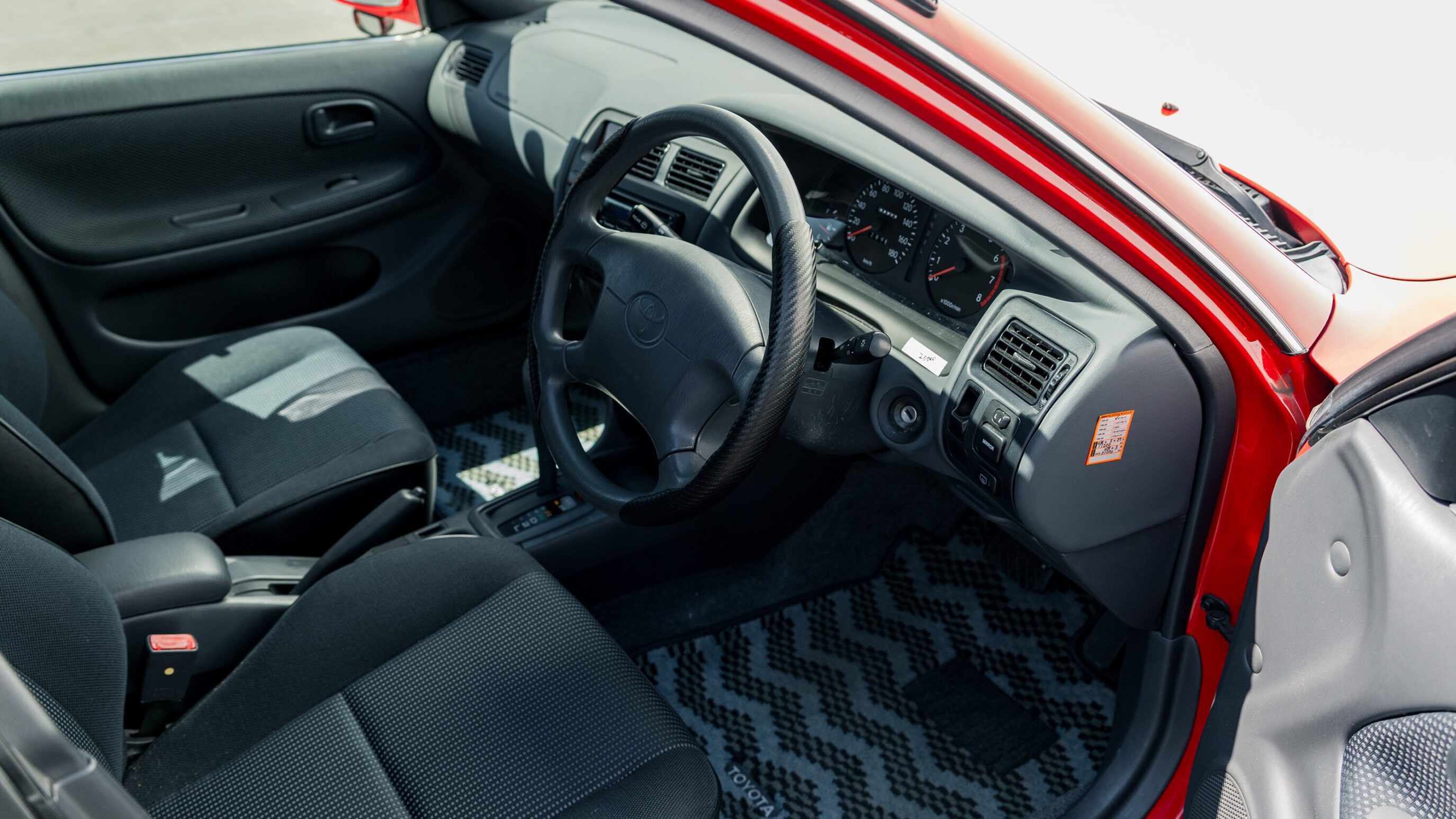 
								2000 Toyota Corolla Wagon Touring full									