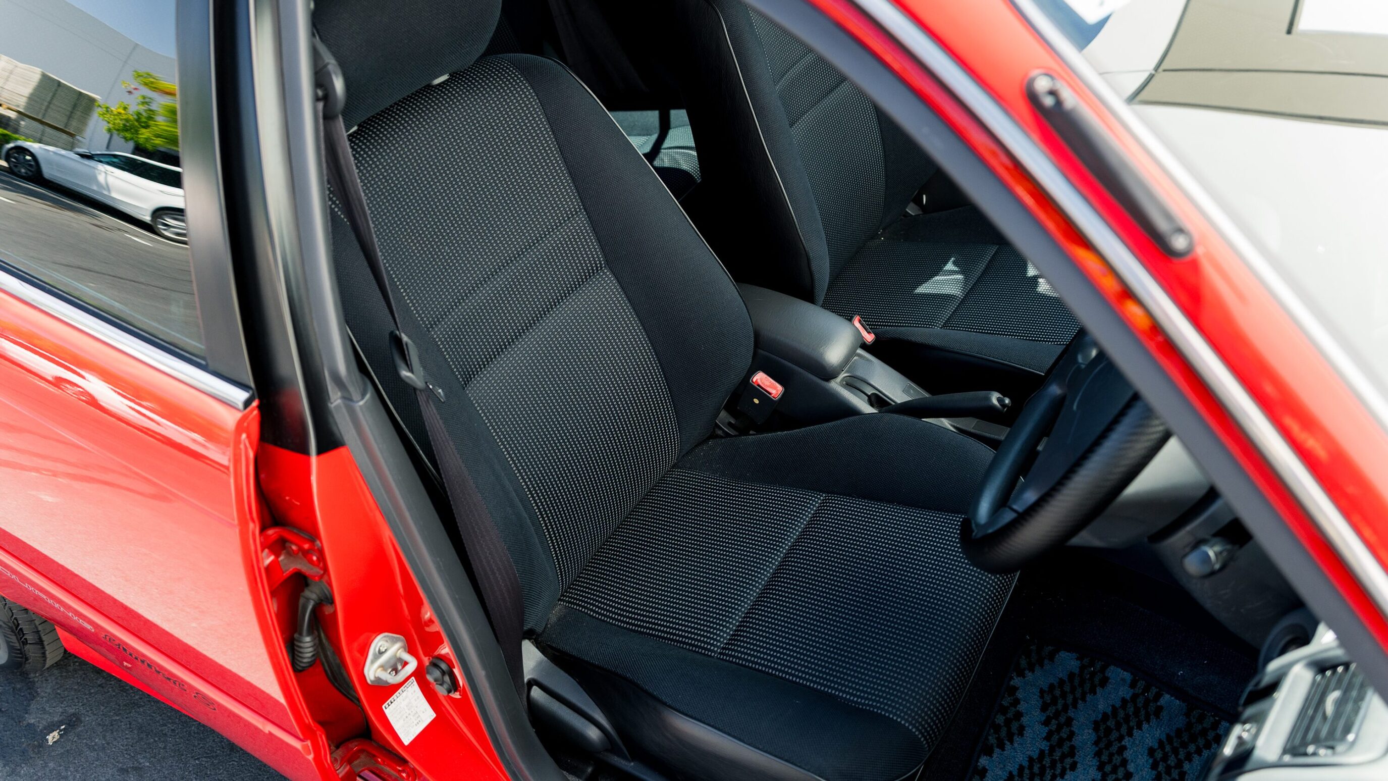 
								2000 Toyota Corolla Wagon Touring full									