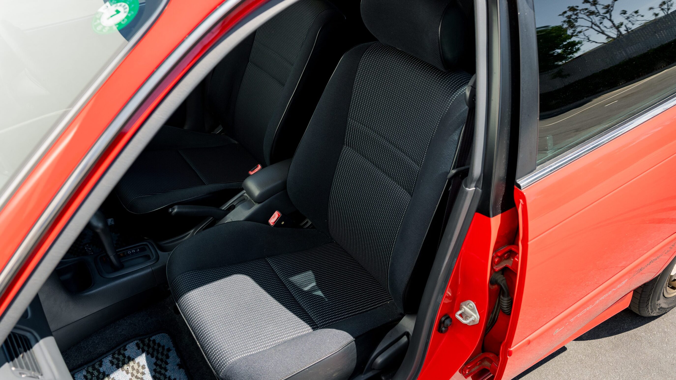 
								2000 Toyota Corolla Wagon Touring full									