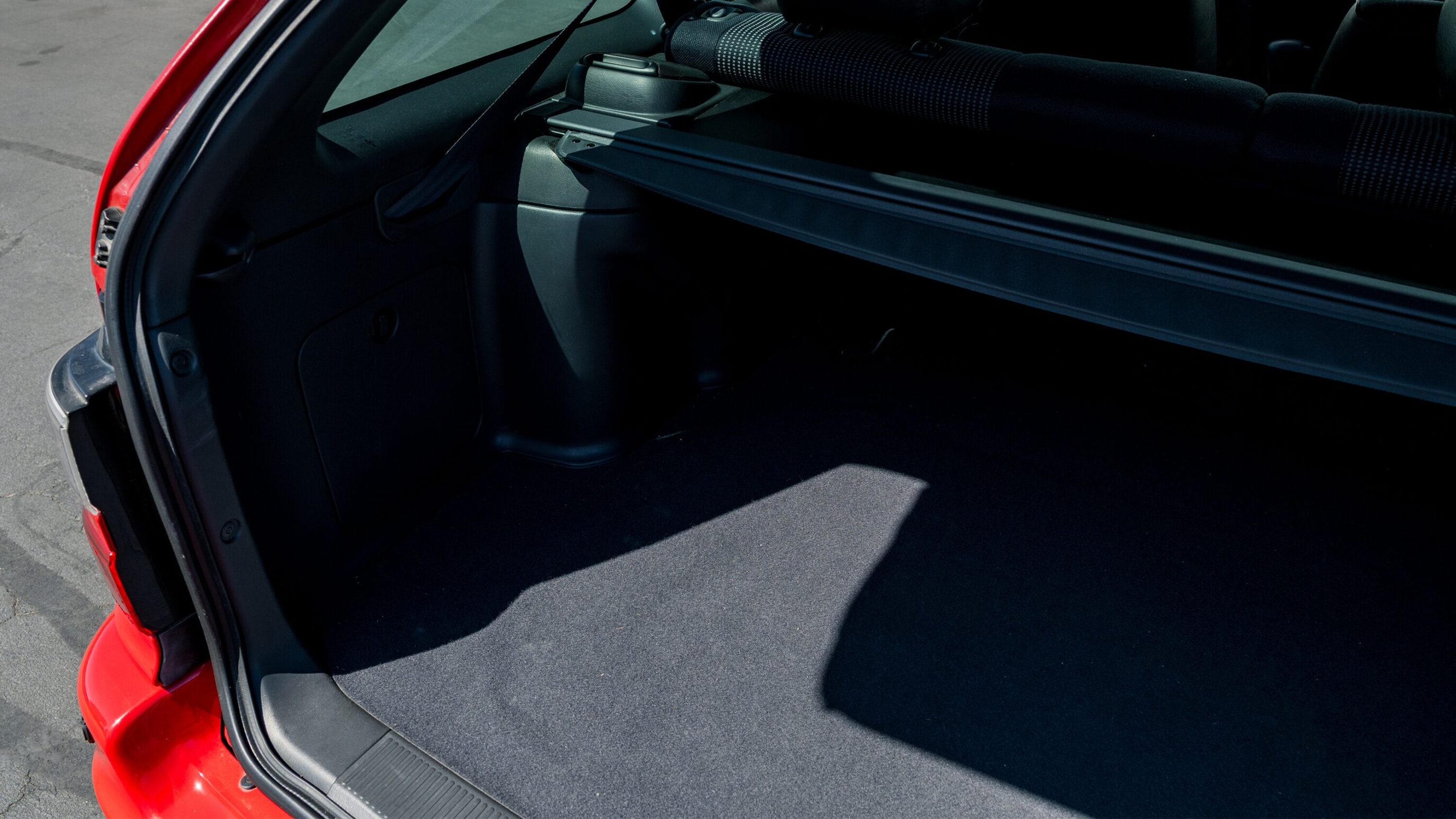 
								2000 Toyota Corolla Wagon Touring full									