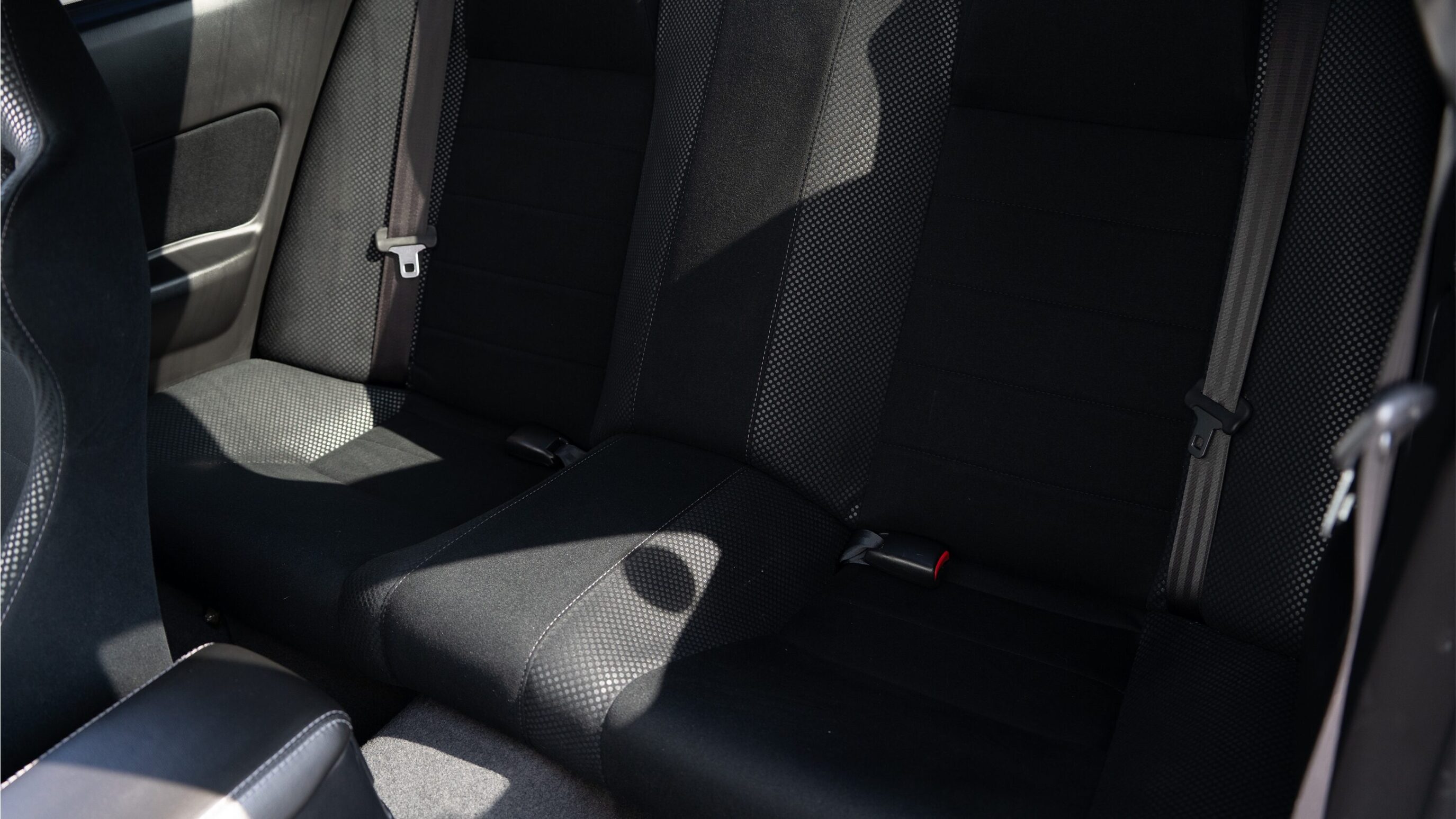 
								2000 Nissan Skyline GTR (BNR34) V-Spec II White full									