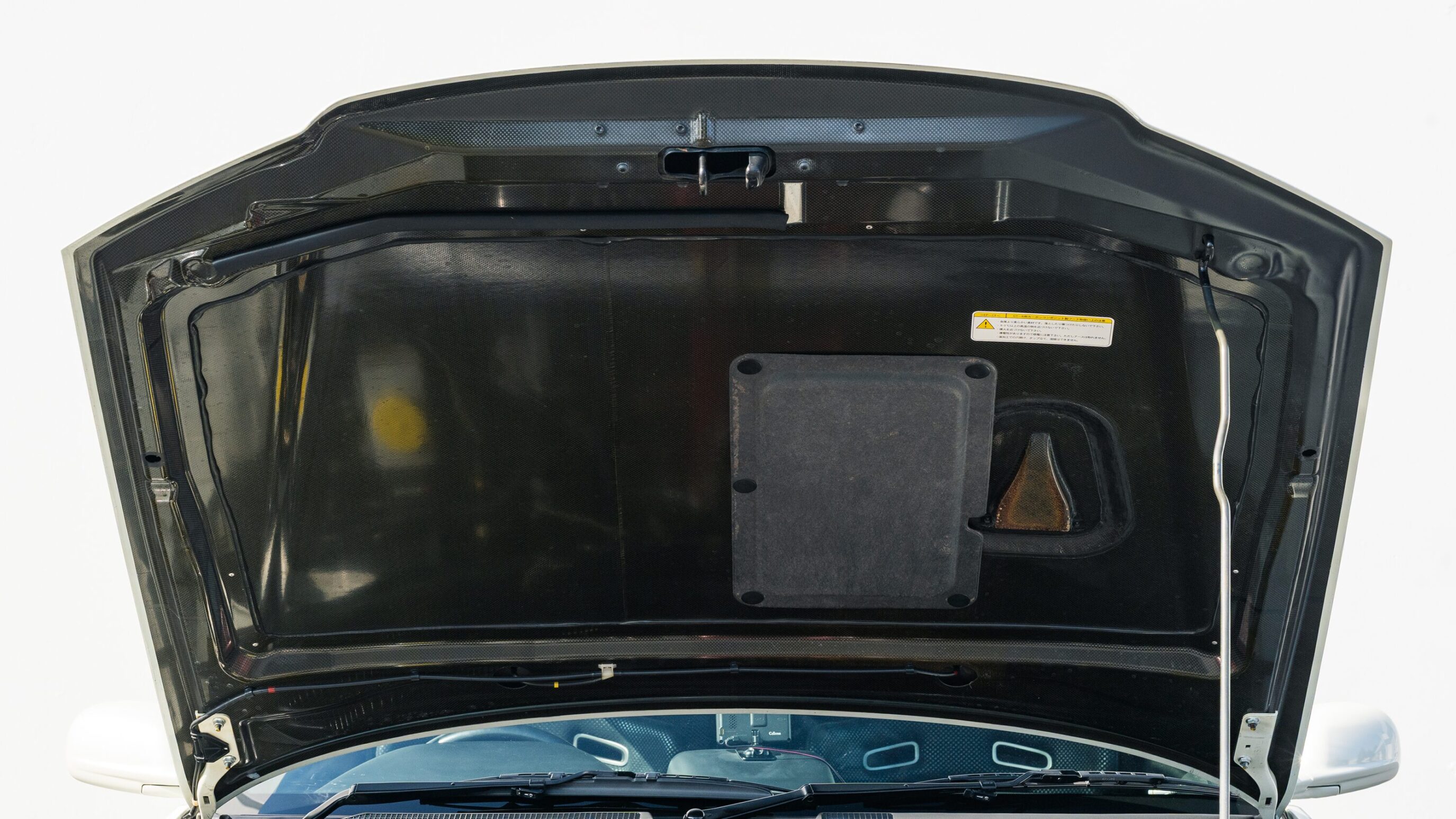 
								2000 Nissan Skyline GTR (BNR34) V-Spec II White full									