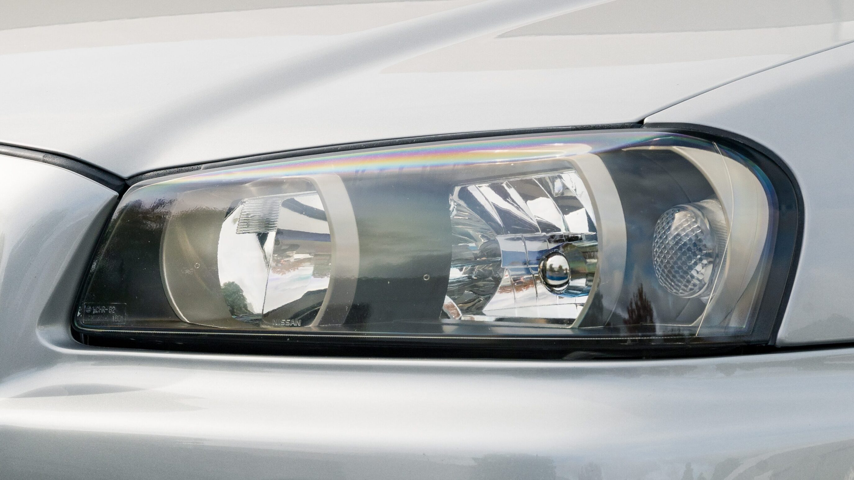 
								1999 Nissan Skyline GTR (BNR34) V-Spec Sonic Silver full									