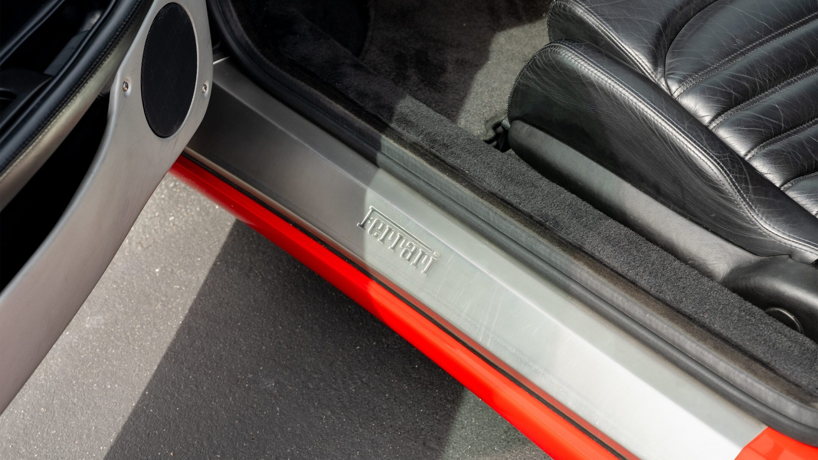 
								2000 Ferrari 360 Modena full									