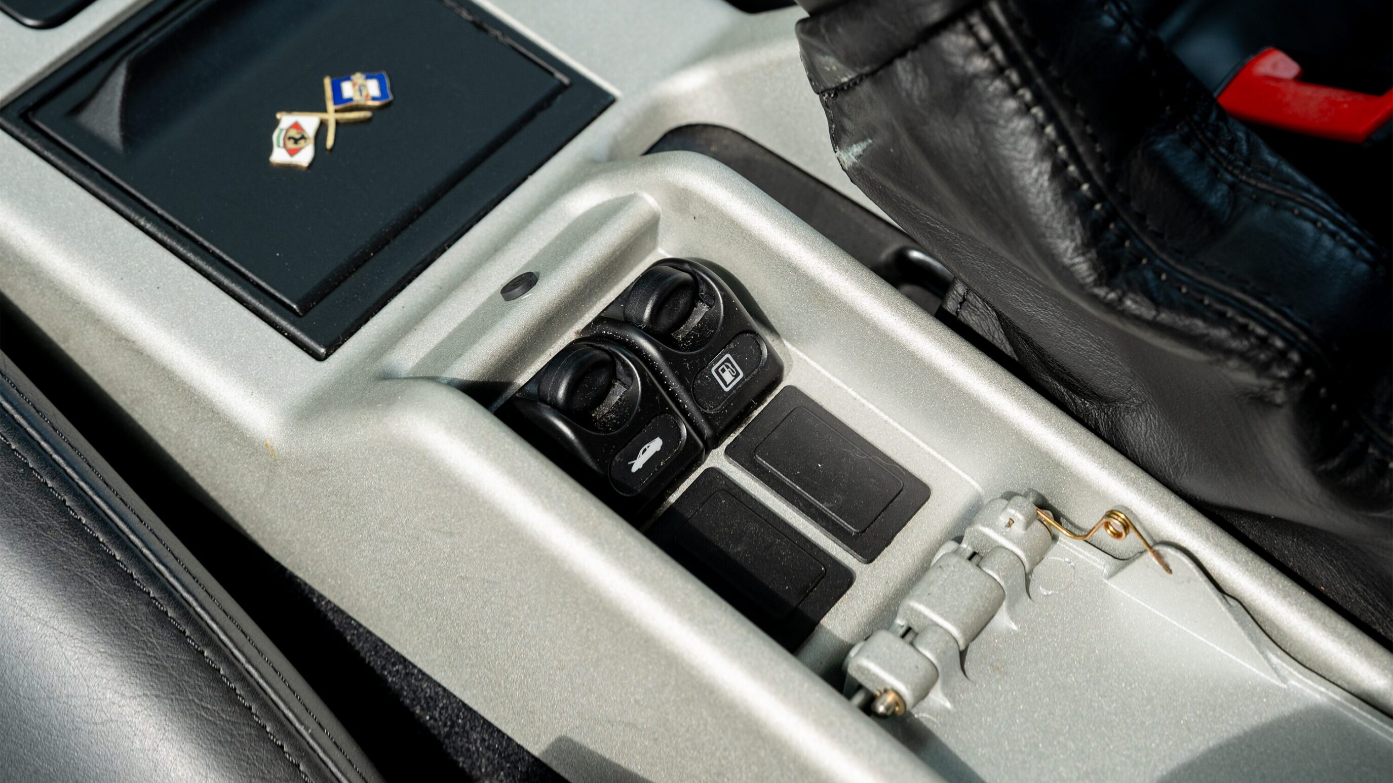 
								2000 Ferrari 360 Modena full									