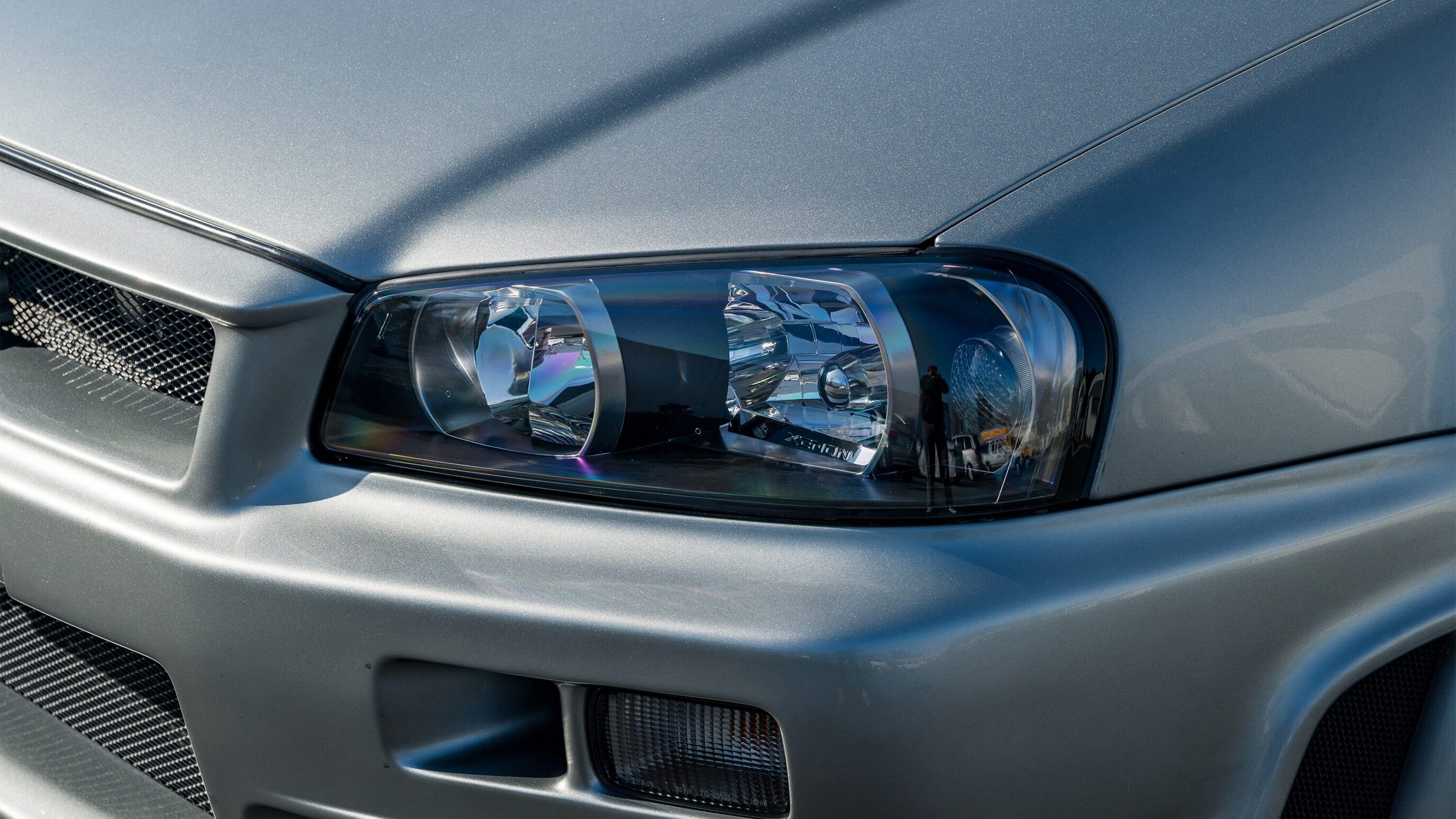 
								2000 Nissan Skyline GTR (BNR34) V-Spec II Sparkling Silver full									