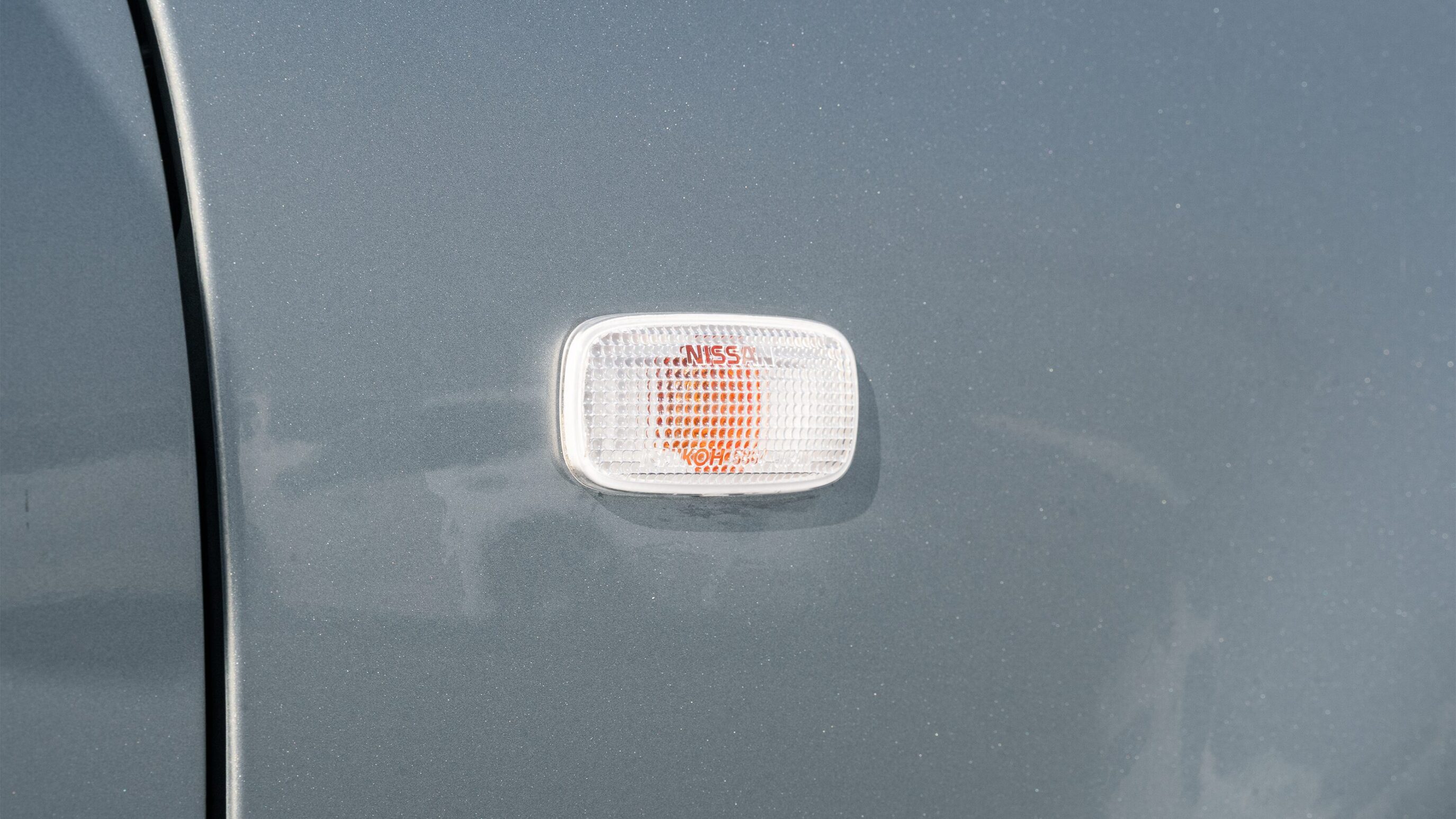 
								2000 Nissan Skyline GTR (BNR34) V-Spec II Sparkling Silver full									