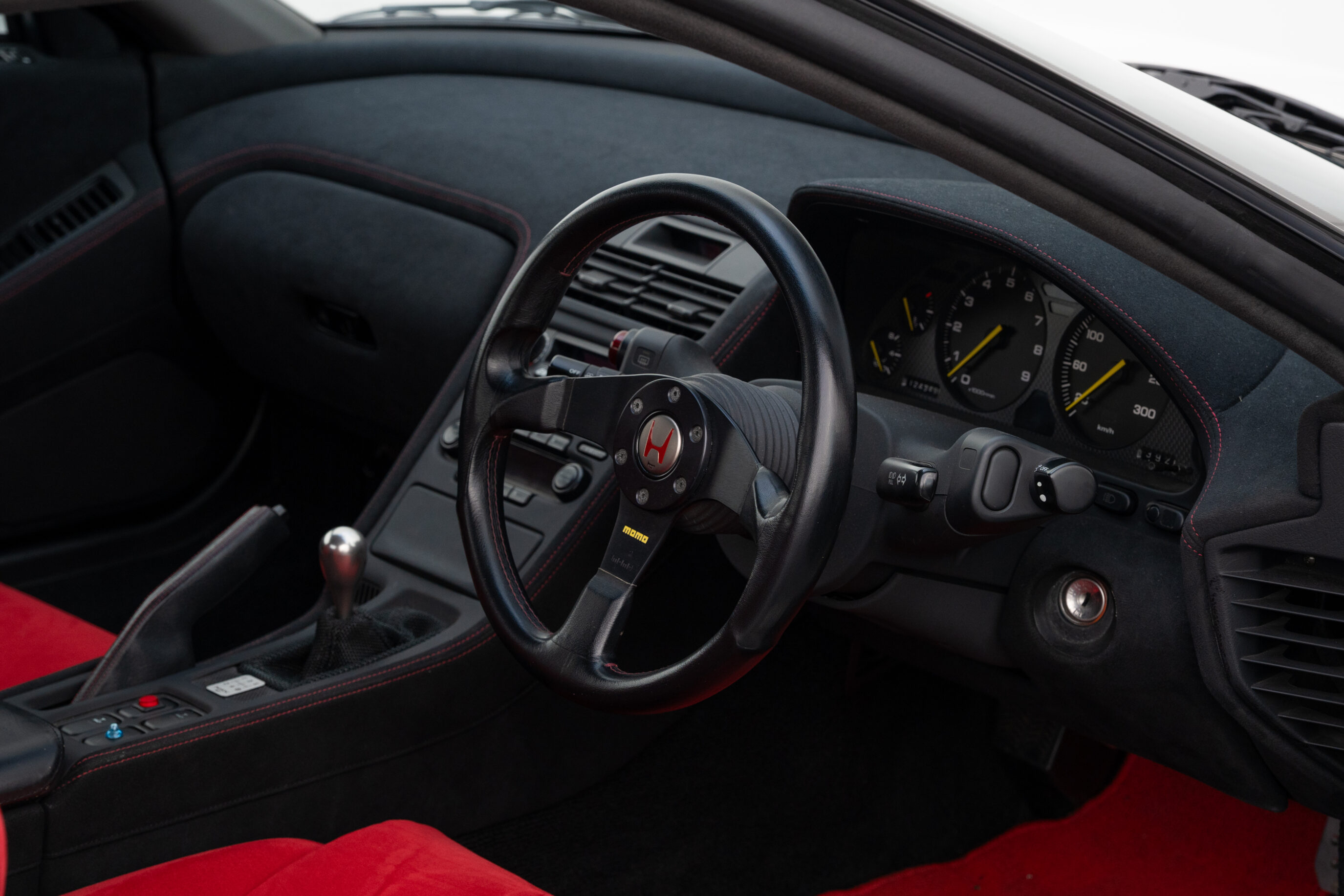 1993 Honda NSX-R Neutron White Pearl