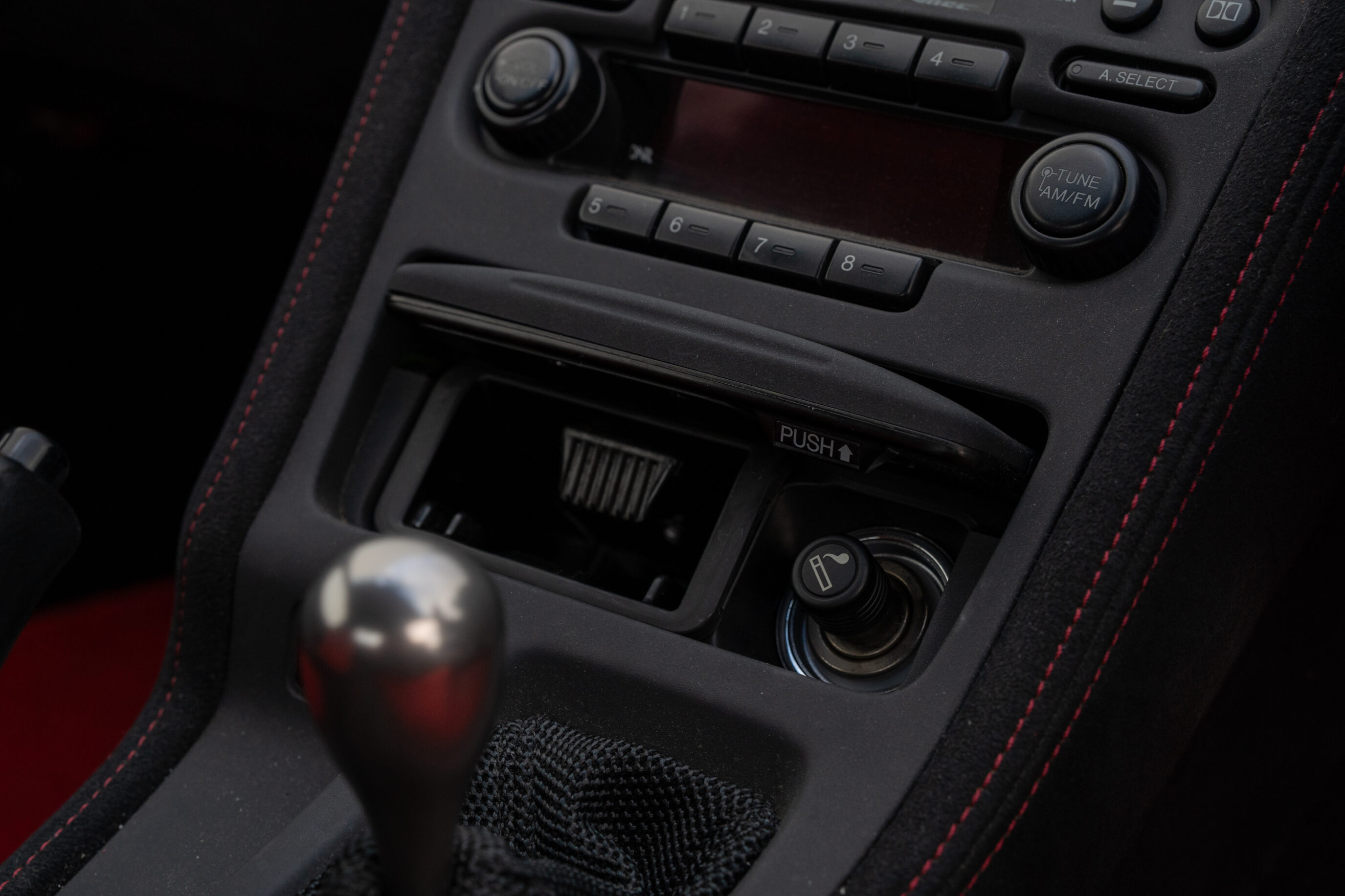 
								1993 Honda NSX-R Neutron White Pearl full									