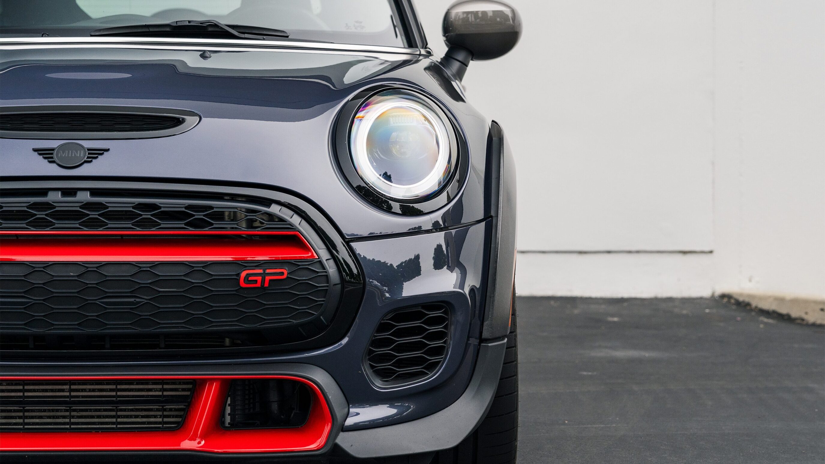 
								2021 Mini Cooper GP Racing Grey Metallic full									