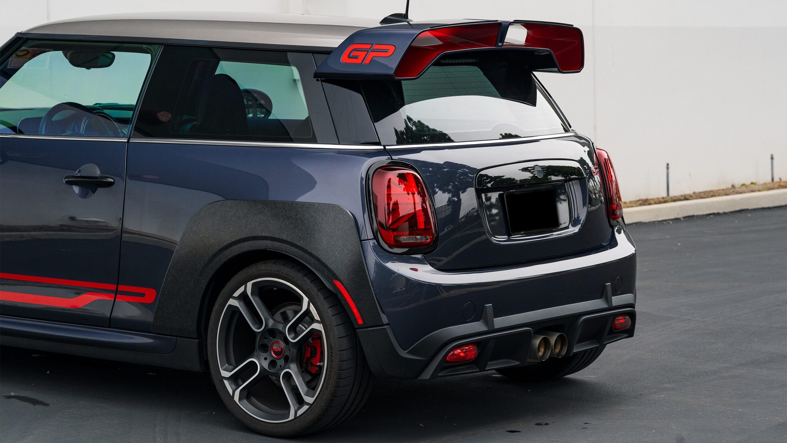 
								2021 Mini Cooper GP Racing Grey Metallic full									