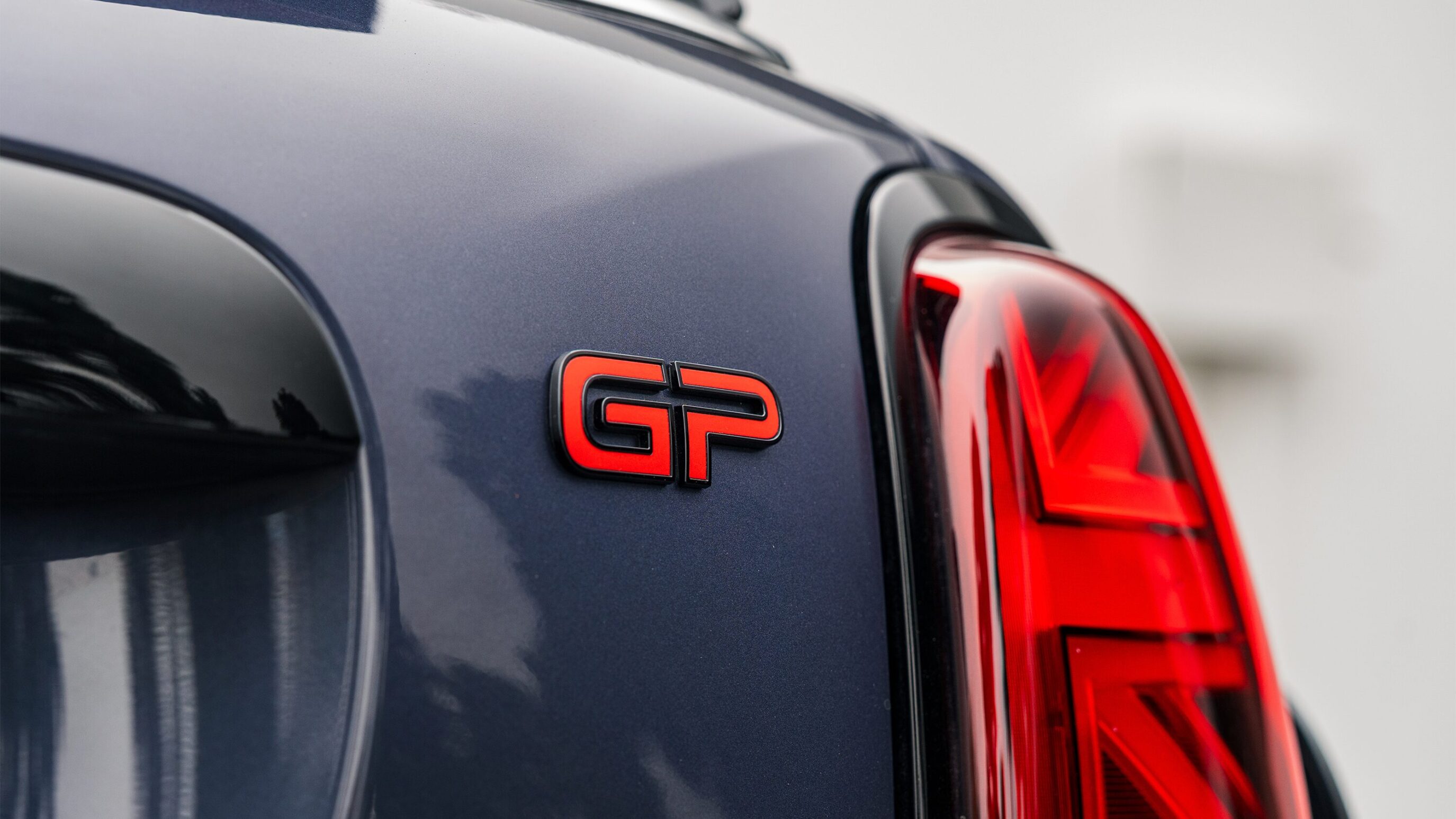 
								2021 Mini Cooper GP Racing Grey Metallic full									