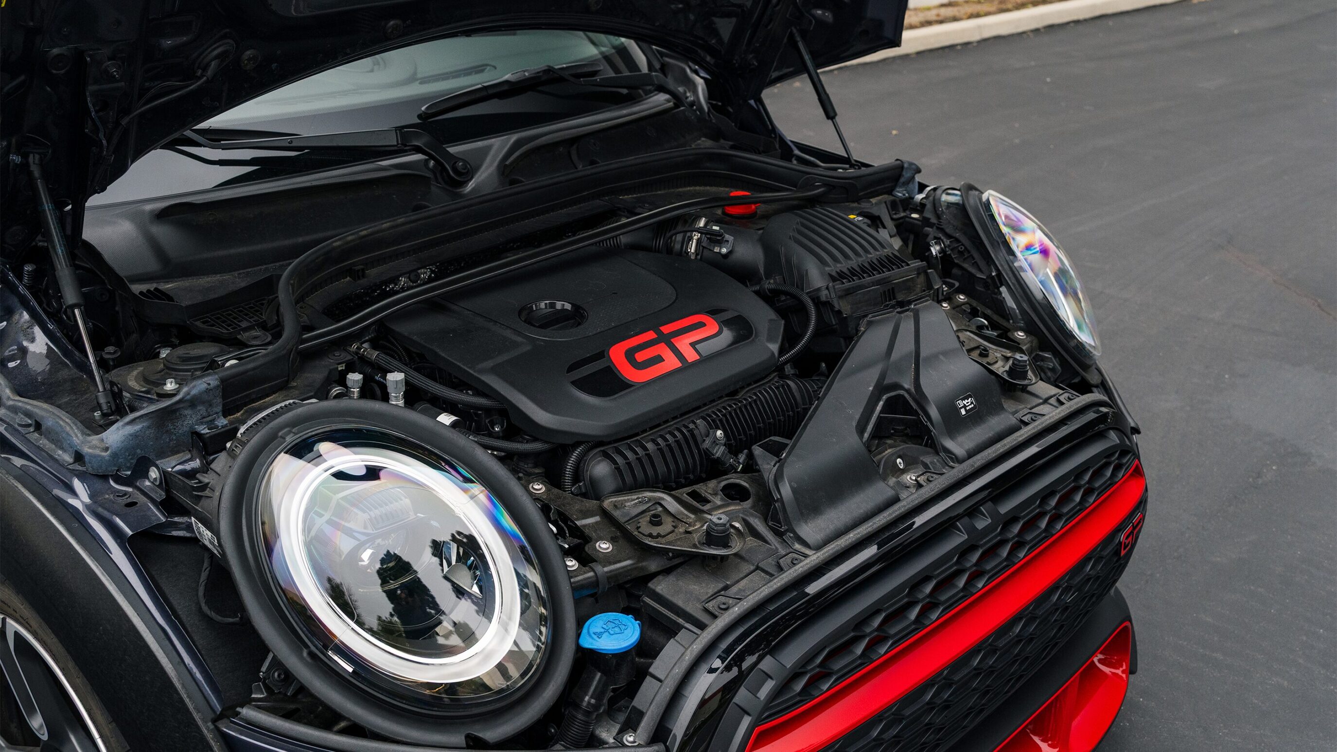 
								2021 Mini Cooper GP Racing Grey Metallic full									
