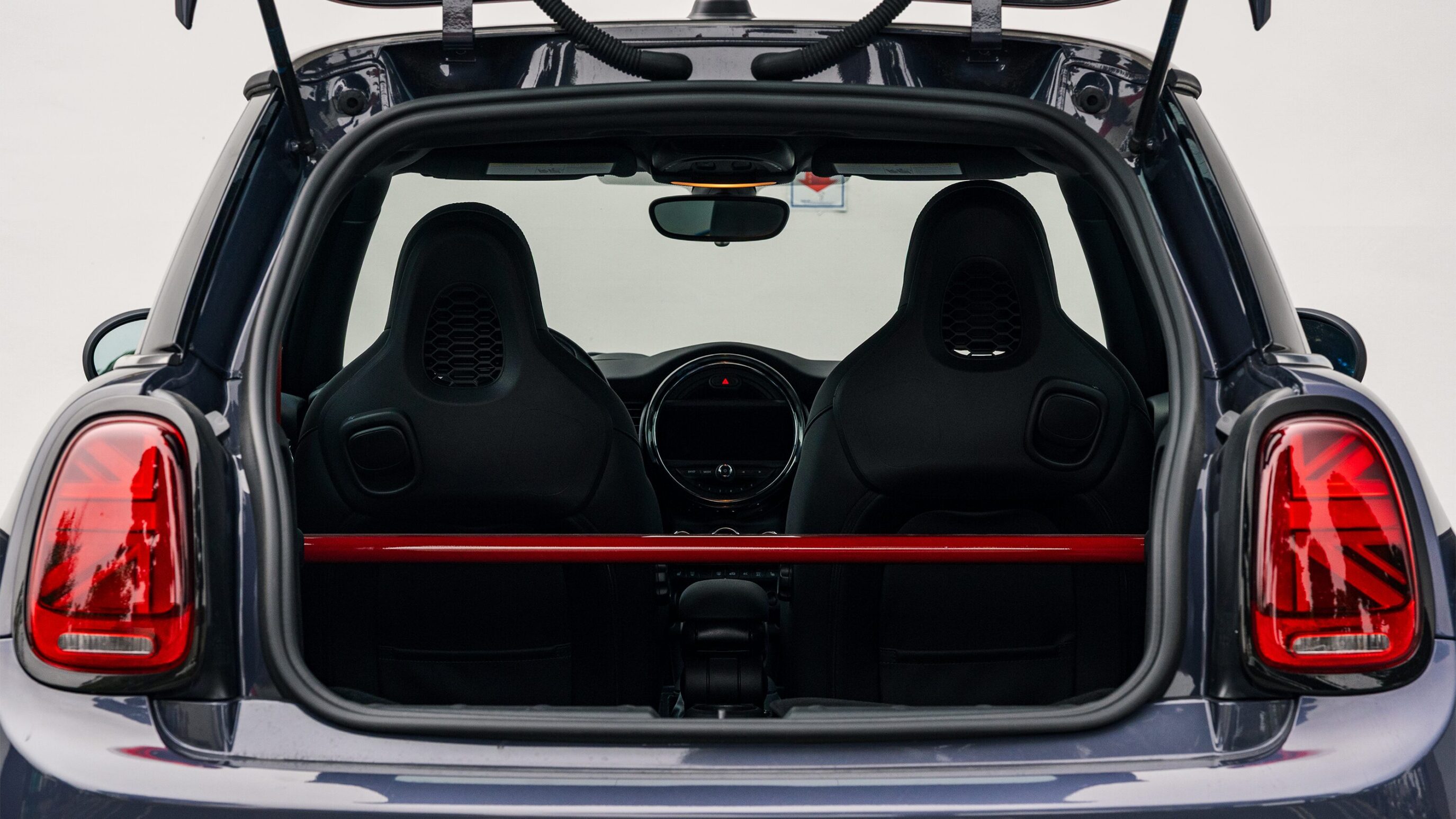 
								2021 Mini Cooper GP Racing Grey Metallic full									