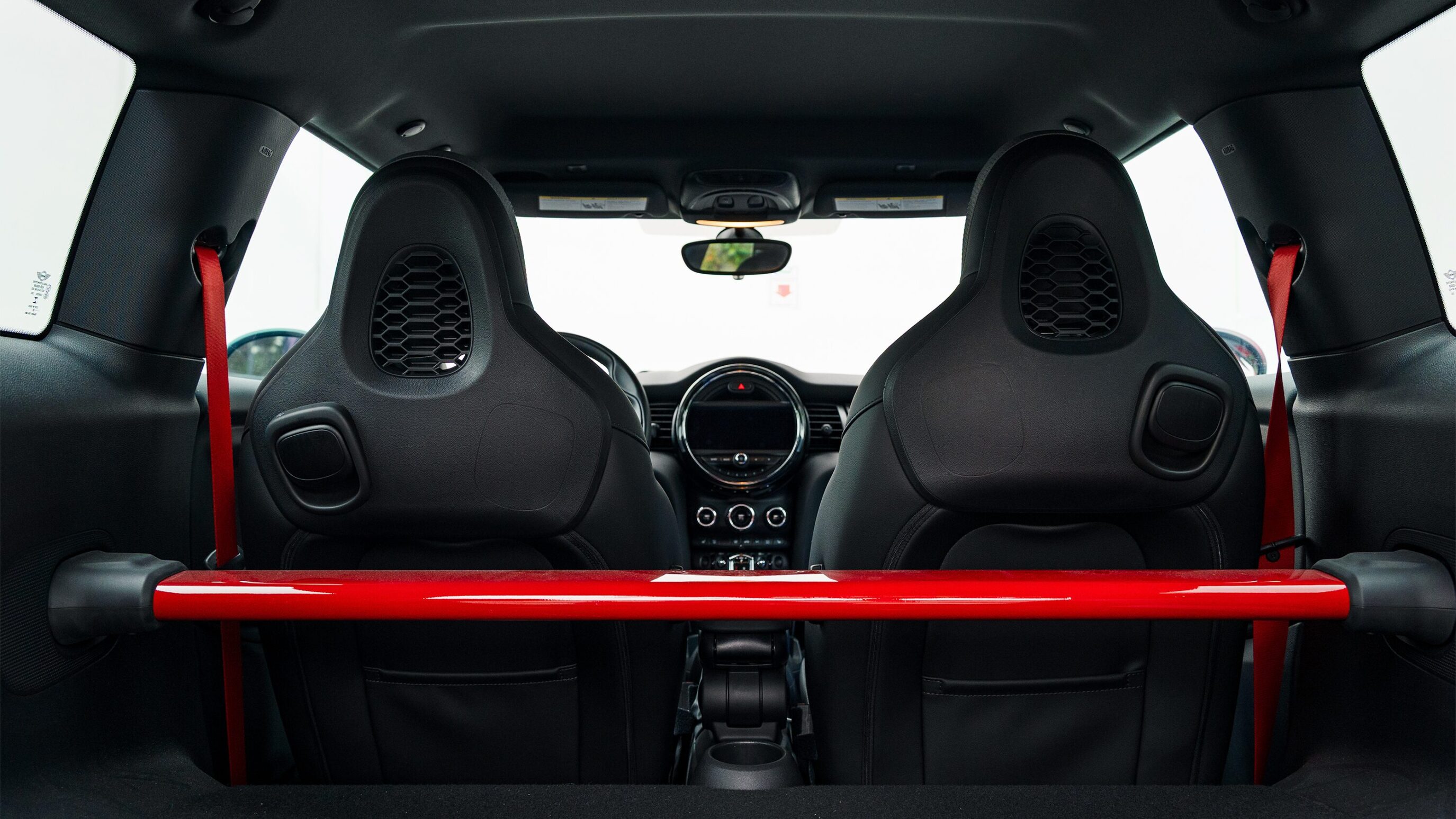 
								2021 Mini Cooper GP Racing Grey Metallic full									